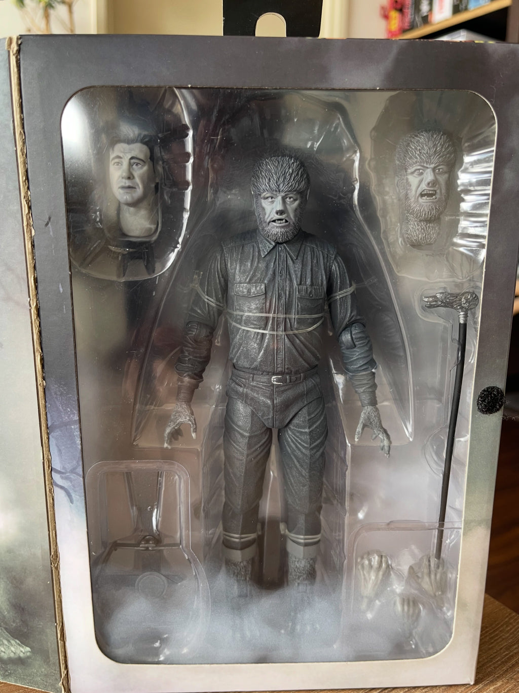 🐺🖤 NECA ULTIMATE – THE WOLF MAN (BLACK & WHITE) 🖤🐺