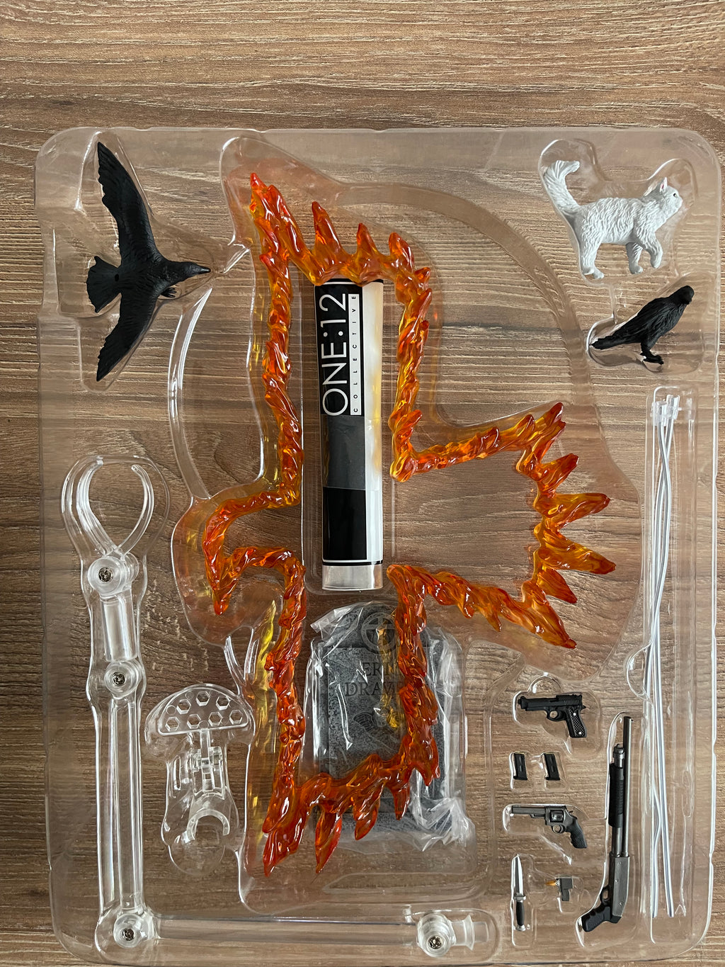 Mezco One:12 Collective-The Crow( Eric Draven)