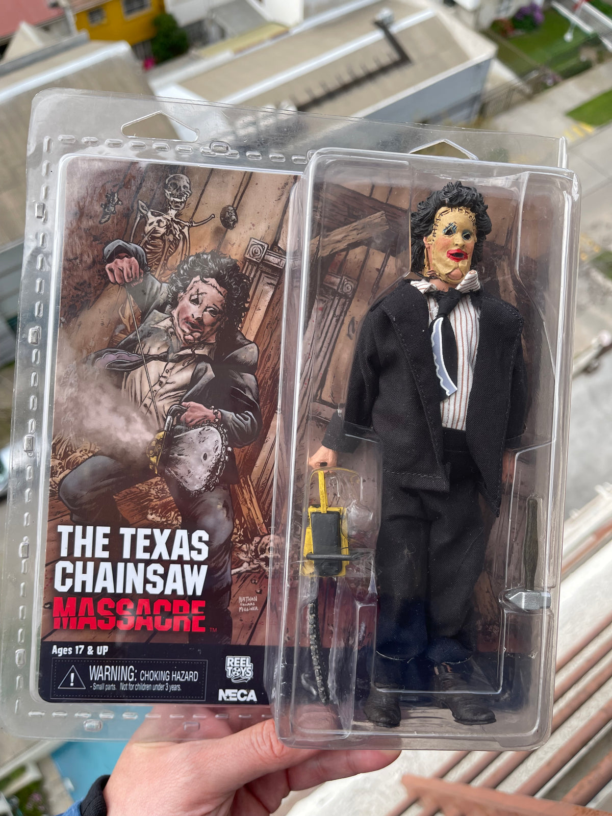 🪚💀 LEATHERFACE – PRETTY WOMAN – NECA RETRO CLOTH 💀🪚