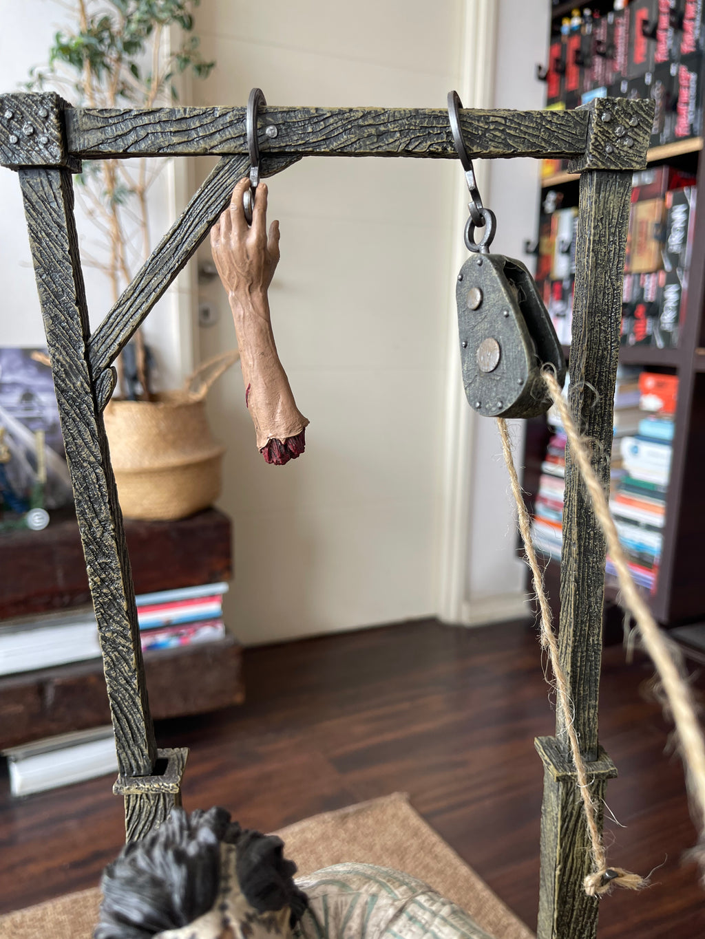 🪚 Leatherface – McFarlane Movie Maniacs Series 6 (escala 1/6)