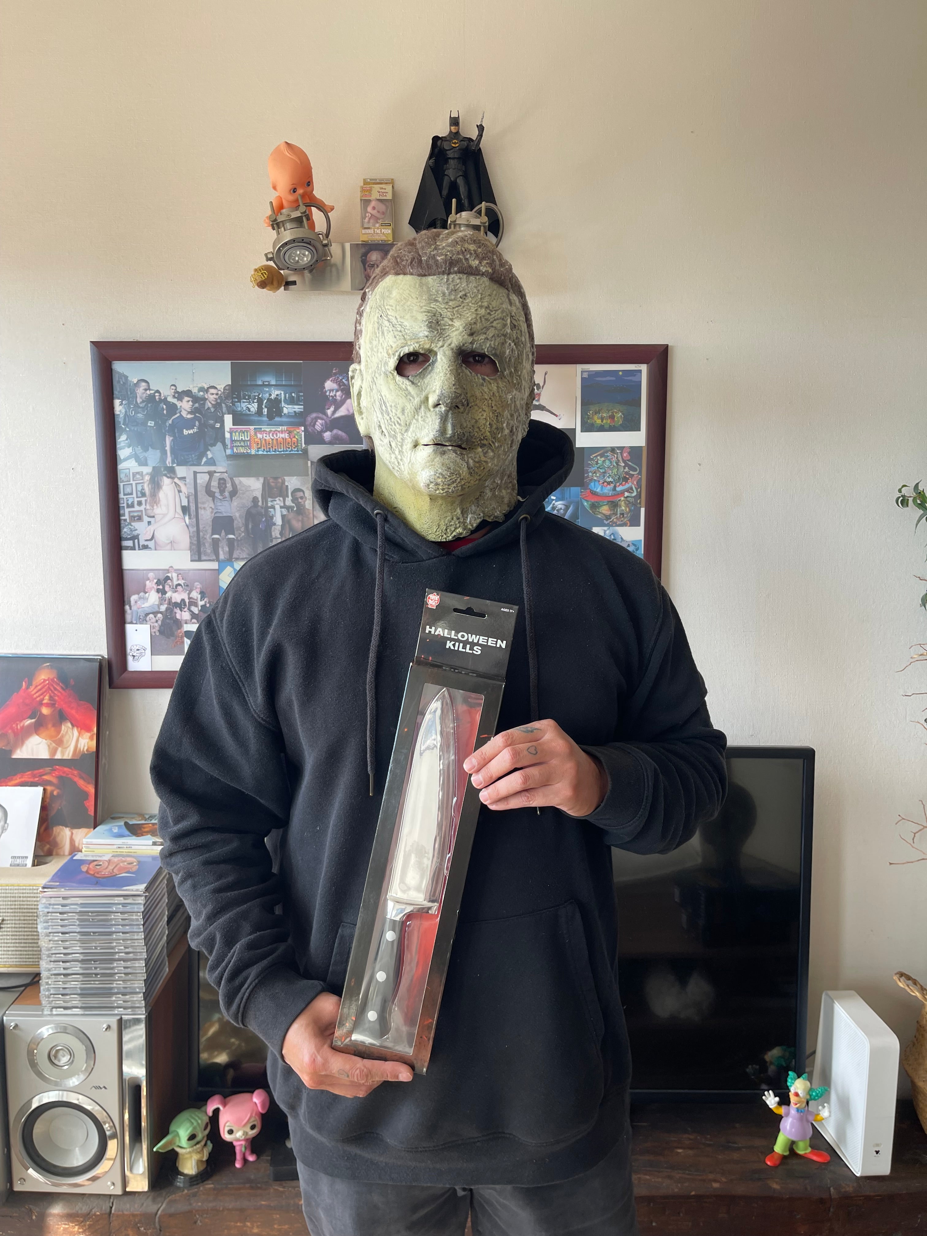 MÁSCARA HALLOWEEN 🎃 KILLS + CUCHILLO 🔪 Y BASE TRICK OR TREAT STUDIOS