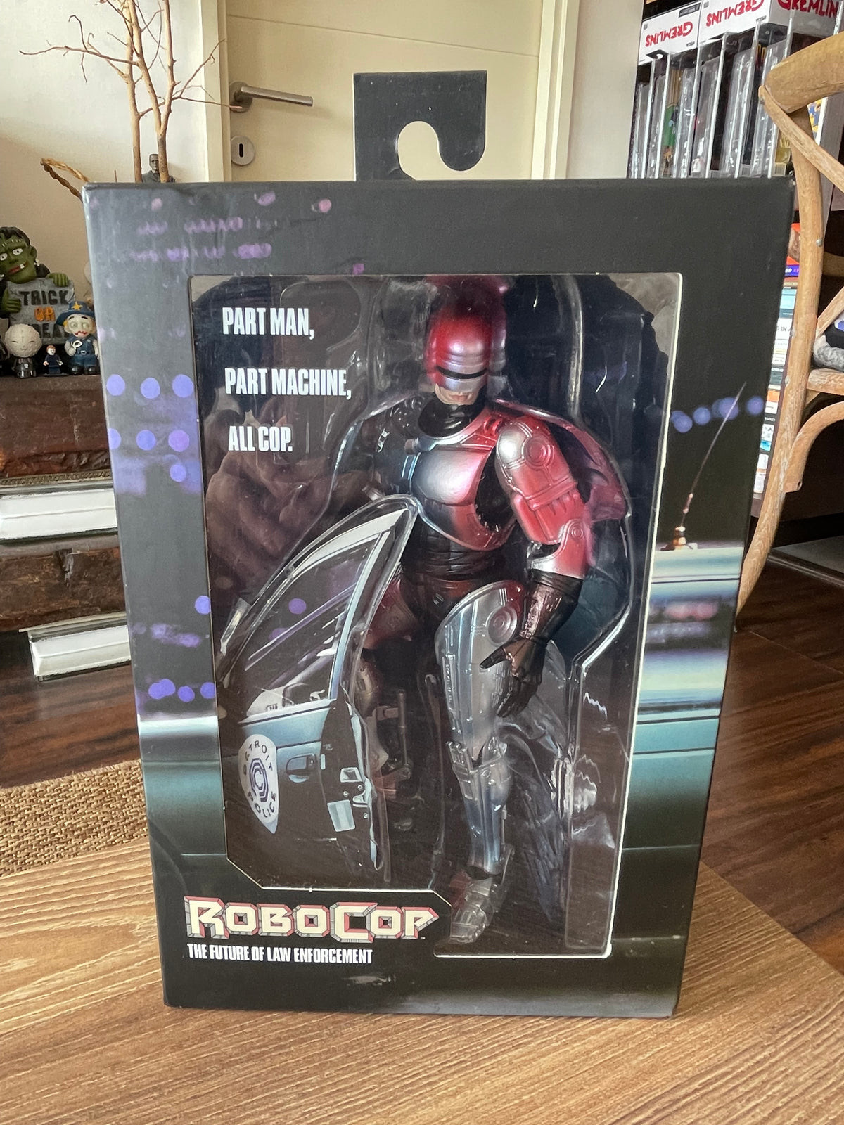 ROBOCOP ULTIMATE de NECA: PARTE HOMBRE, PARTE MÁQUINA, 100% POLICÍA!