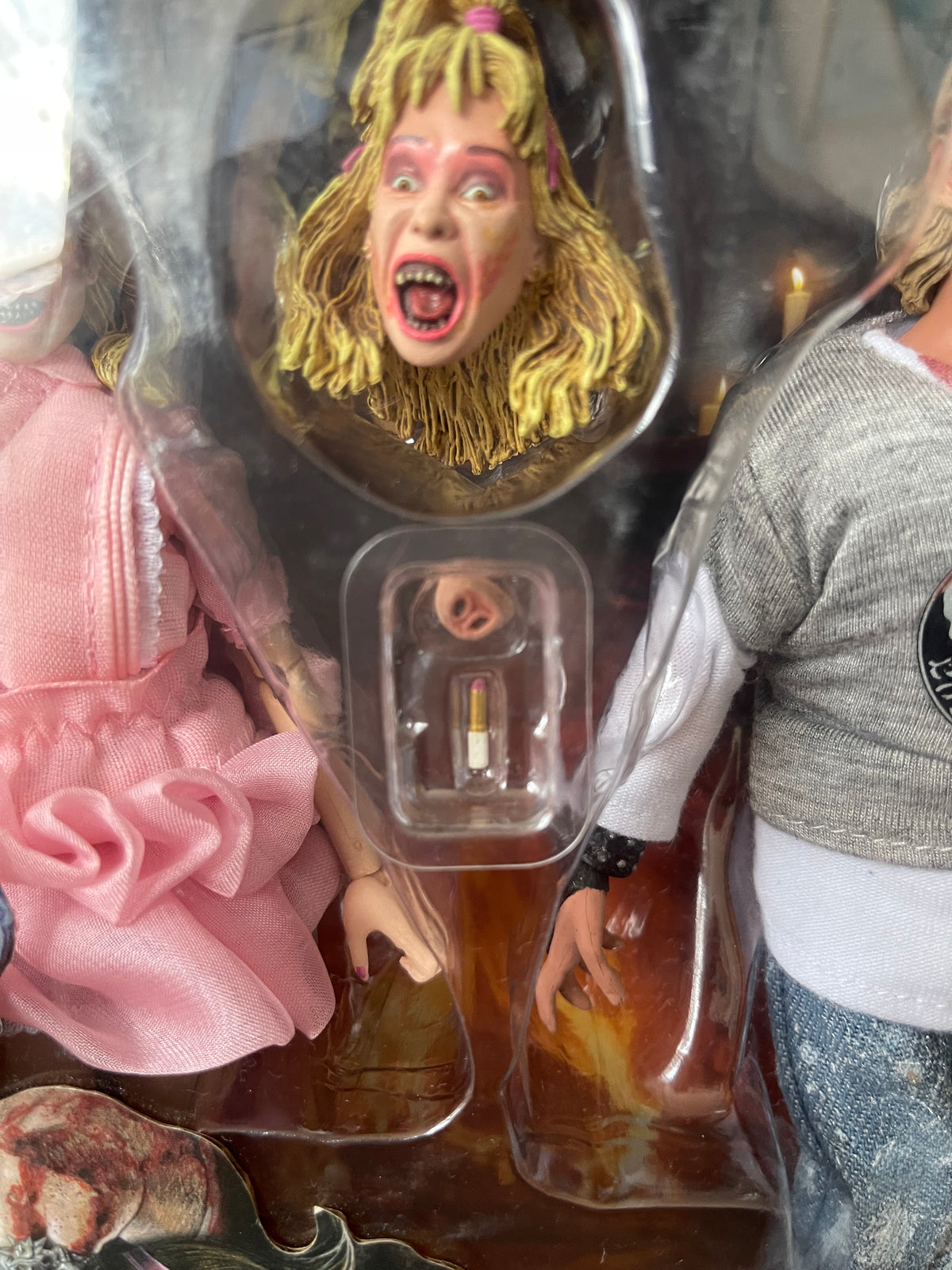 👹🔥 NIGHT OF THE DEMONS – SUZY & STOOGE 2-PACK 🔥👹NECA Retro Cloth – Scream Factory Exclusive (2.5000 Unidades Fabricadas, Edición Limitada)