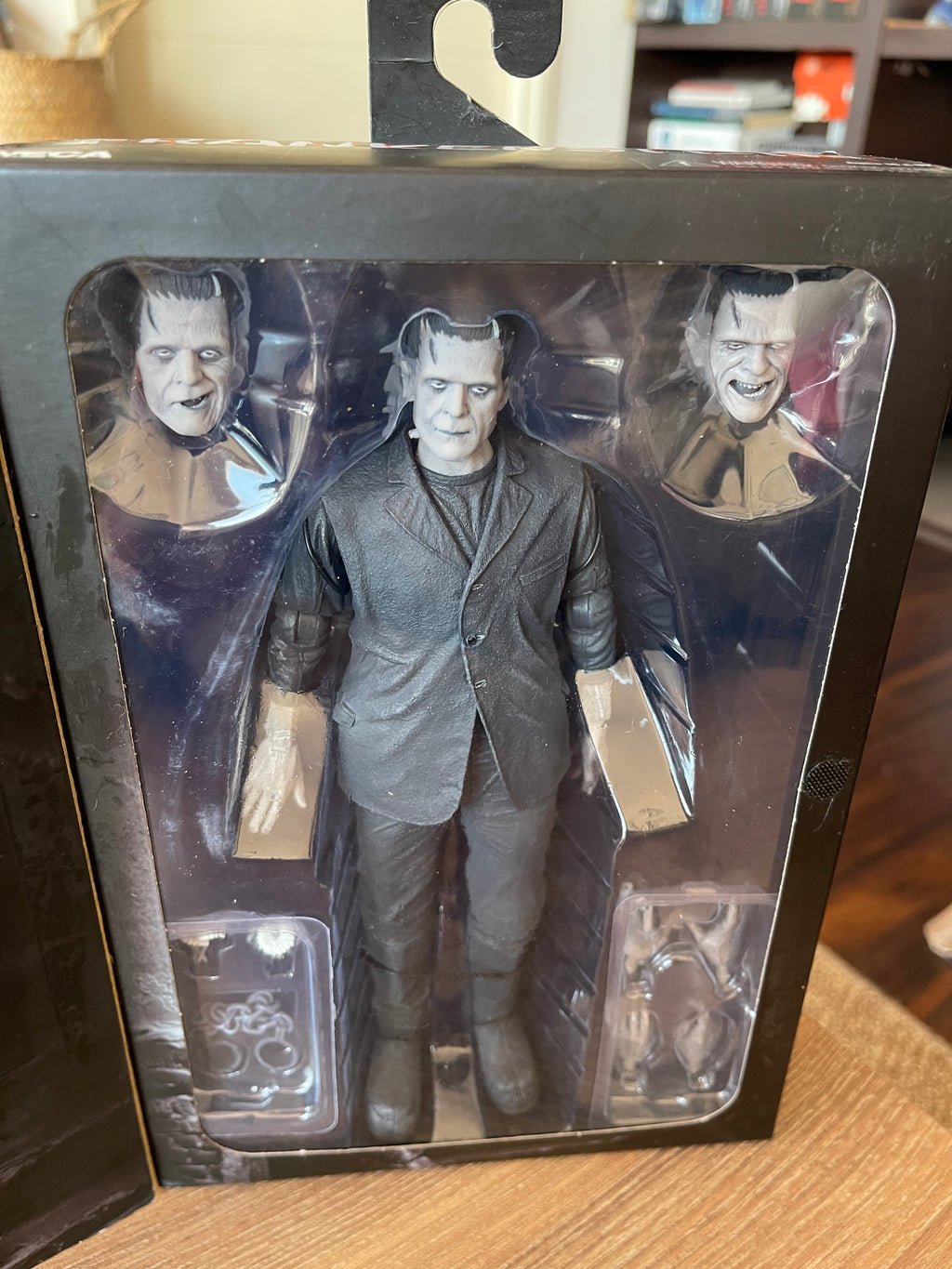 NECA ULTIMATE Universal Monsters Figura Ultimate Frankenstein's