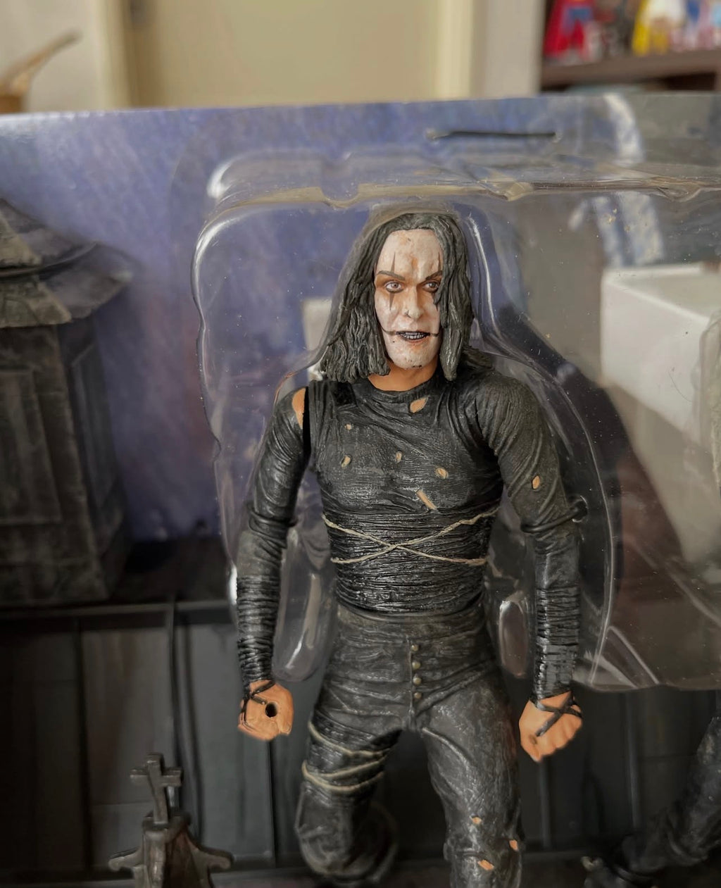 NECA Cult Classics – The Crow: Eric Draven vs Top Dollar