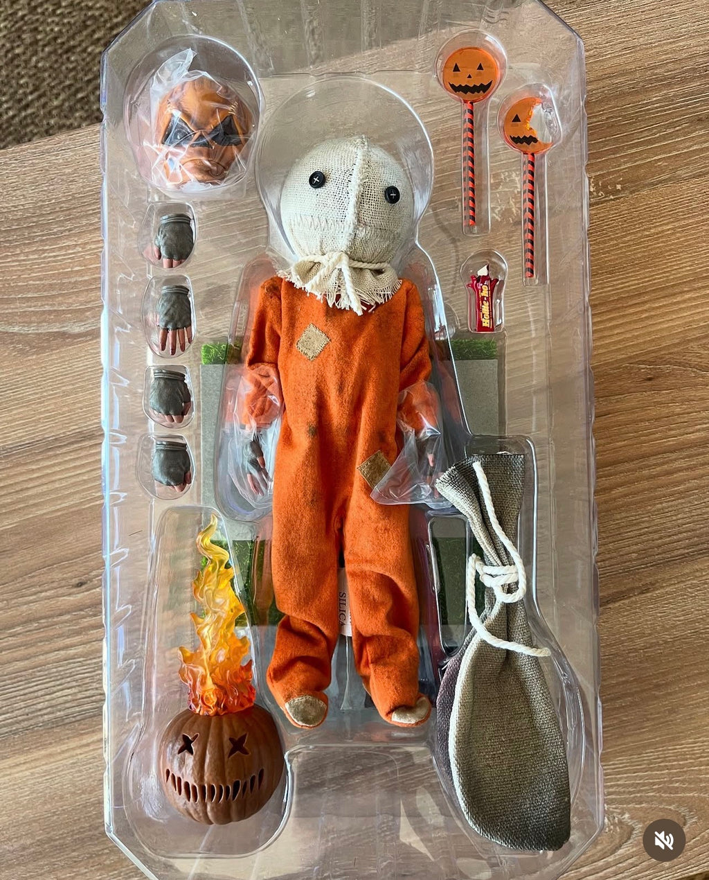 🎃🔪 SAM – TRICK ‘R TREAT DELUXE 1/6 – TRICK OR TREAT STUDIOS 🔪🎃