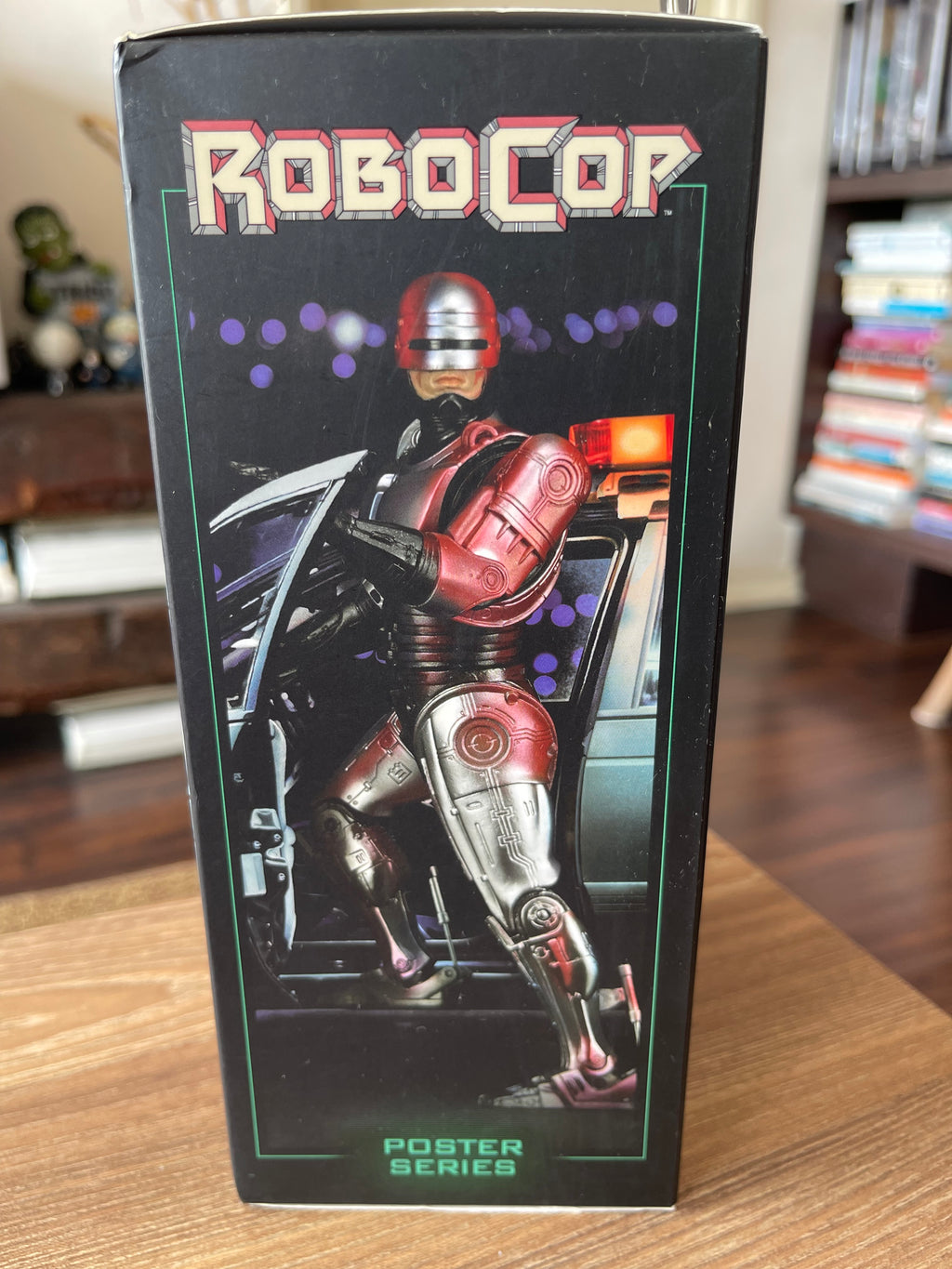 ROBOCOP ULTIMATE de NECA: PARTE HOMBRE, PARTE MÁQUINA, 100% POLICÍA!