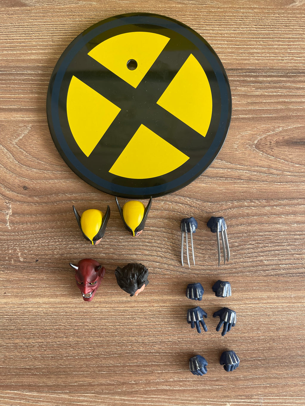 Mezco One:12 Collective Wolverine – NYCC Comic Con 2017 Fall Exclusive