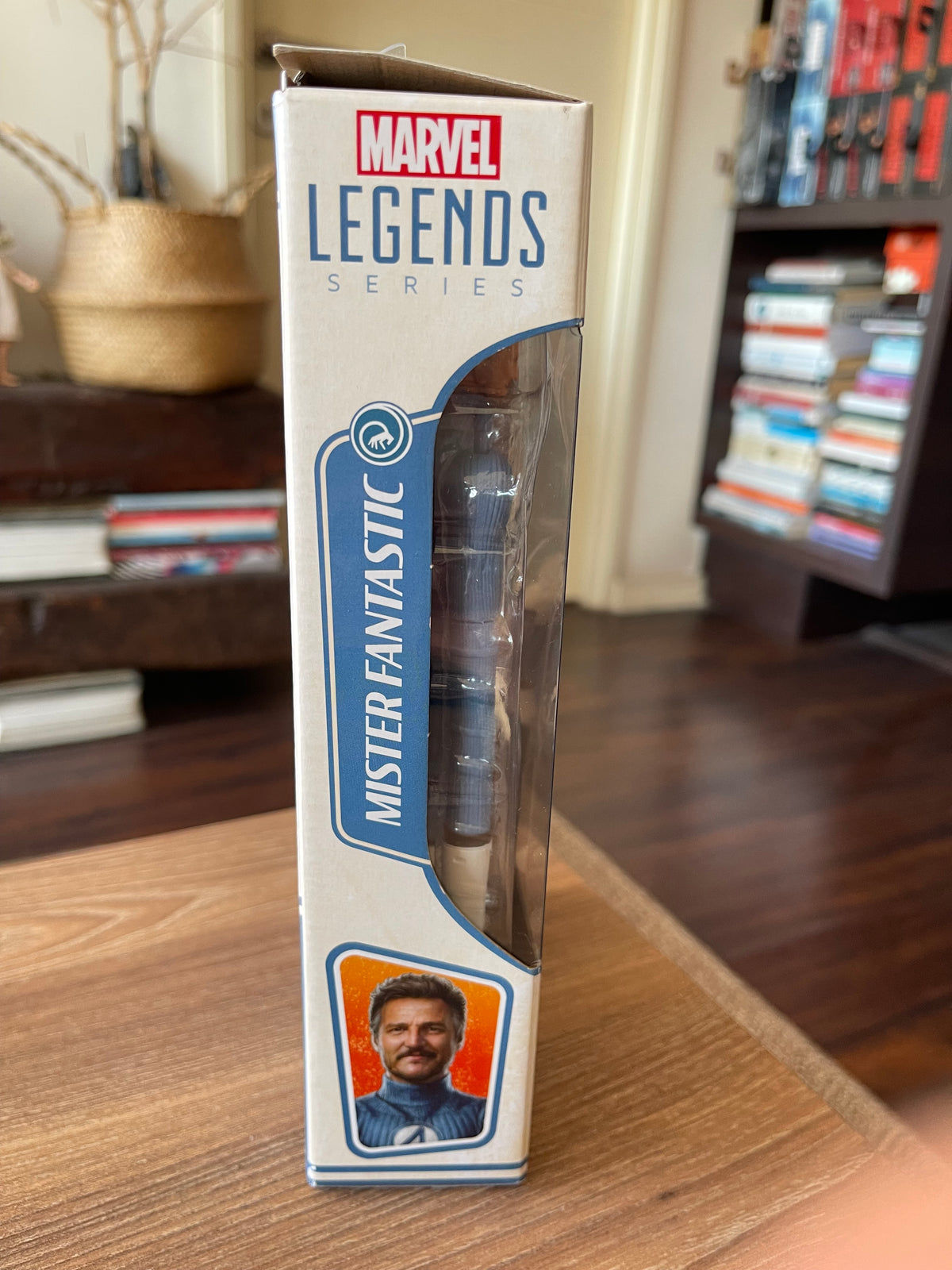 Marvel Legends Series Mister Fantastic, The Fantastic Four: First Steps Movie, Reed Richards - Figura de acción coleccionable de 6 pulgadas