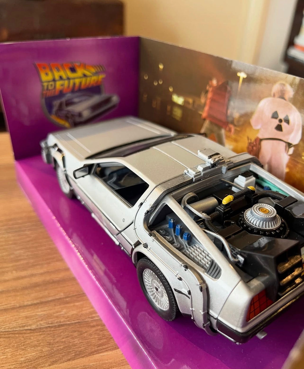DeLorean Back  to the future I ESCALA 1:24 DIE CAST Welly