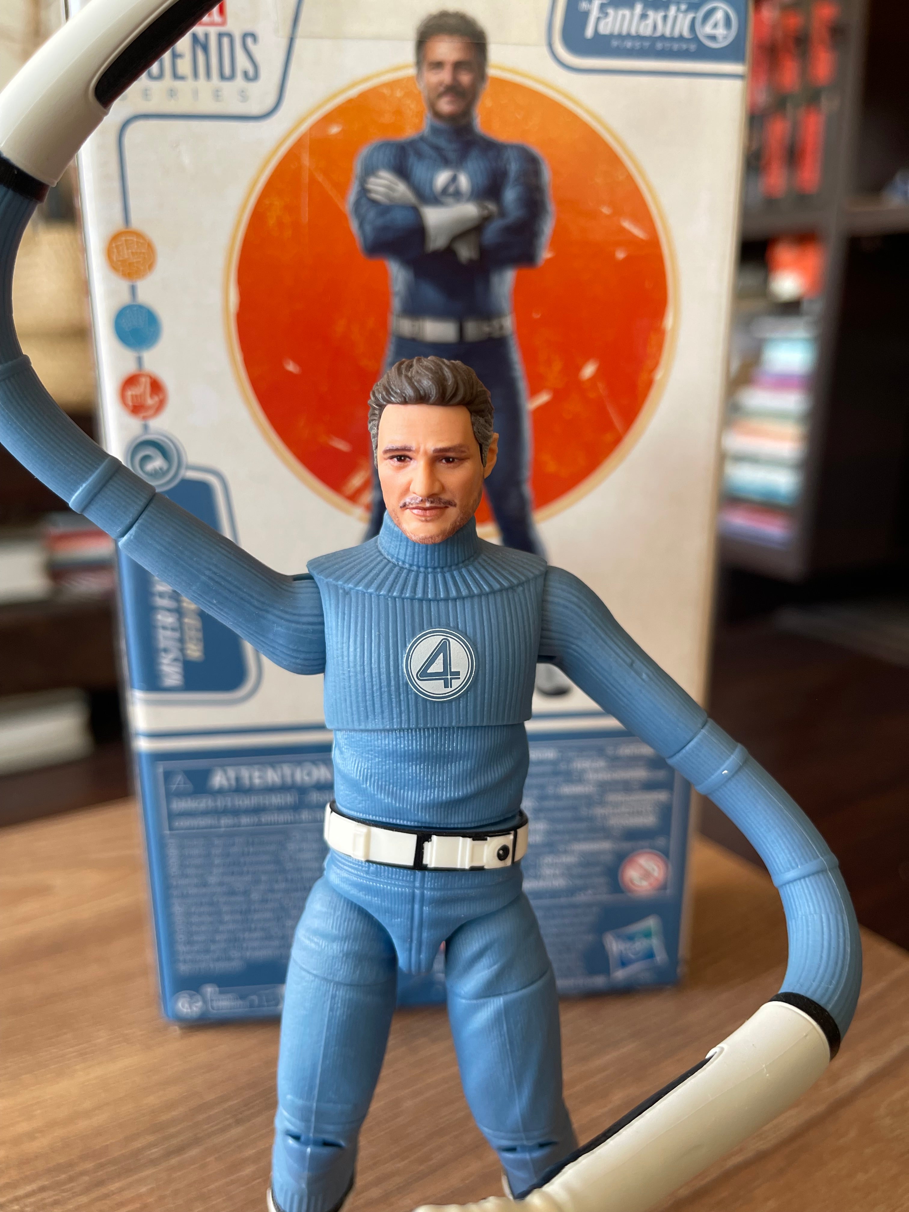 Marvel Legends Series Mister Fantastic, The Fantastic Four: First Steps Movie, Reed Richards - Figura de acción coleccionable de 6 pulgadas