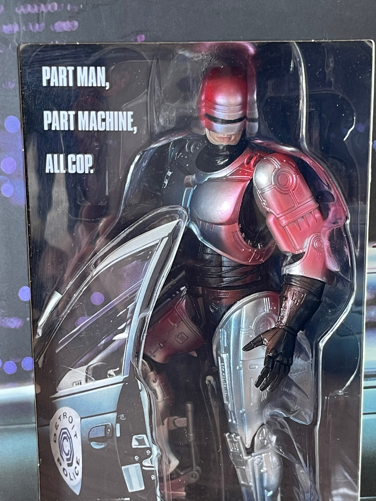 ROBOCOP ULTIMATE de NECA: PARTE HOMBRE, PARTE MÁQUINA, 100% POLICÍA!
