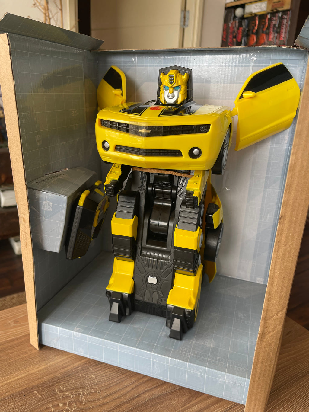 Bumblebee Transformers Vehiculo R/C Jada Toys