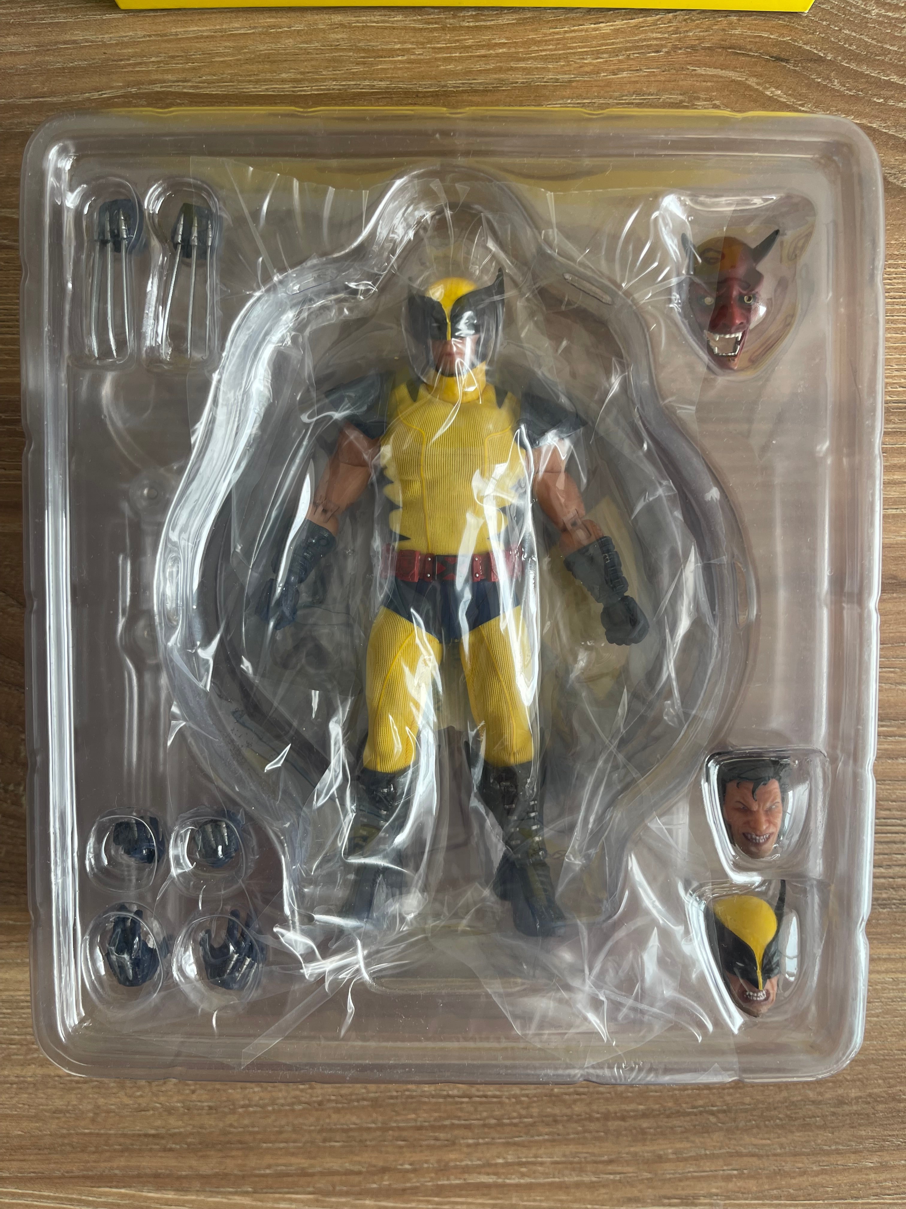 Mezco One:12 Collective Wolverine – NYCC Comic Con 2017 Fall Exclusive