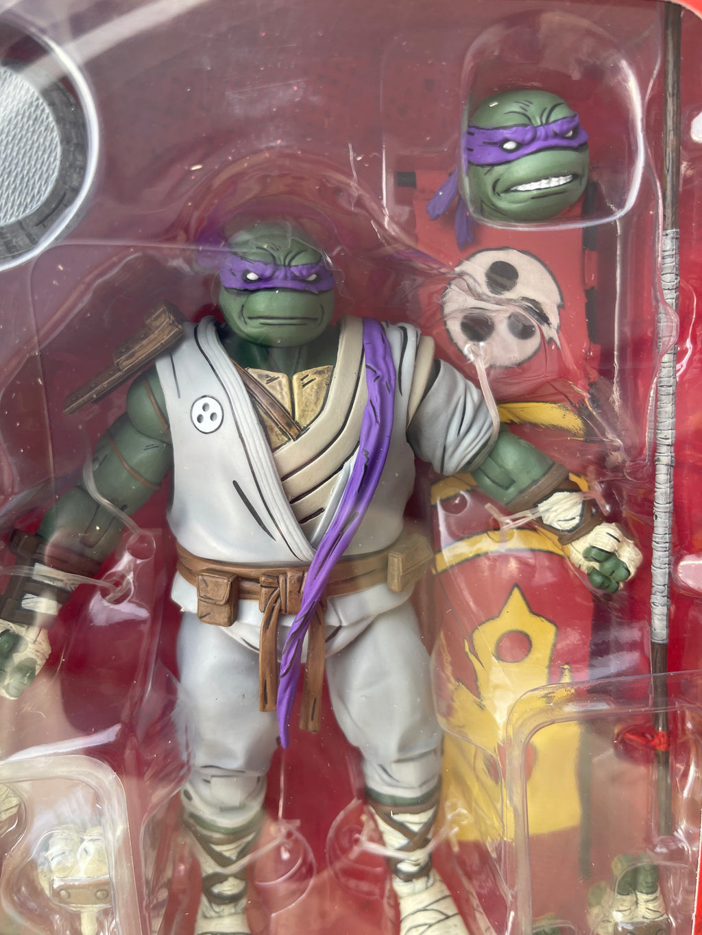 🐢 NECA ULTIMATE DONATELLO – THE LAST RONIN ⚔️