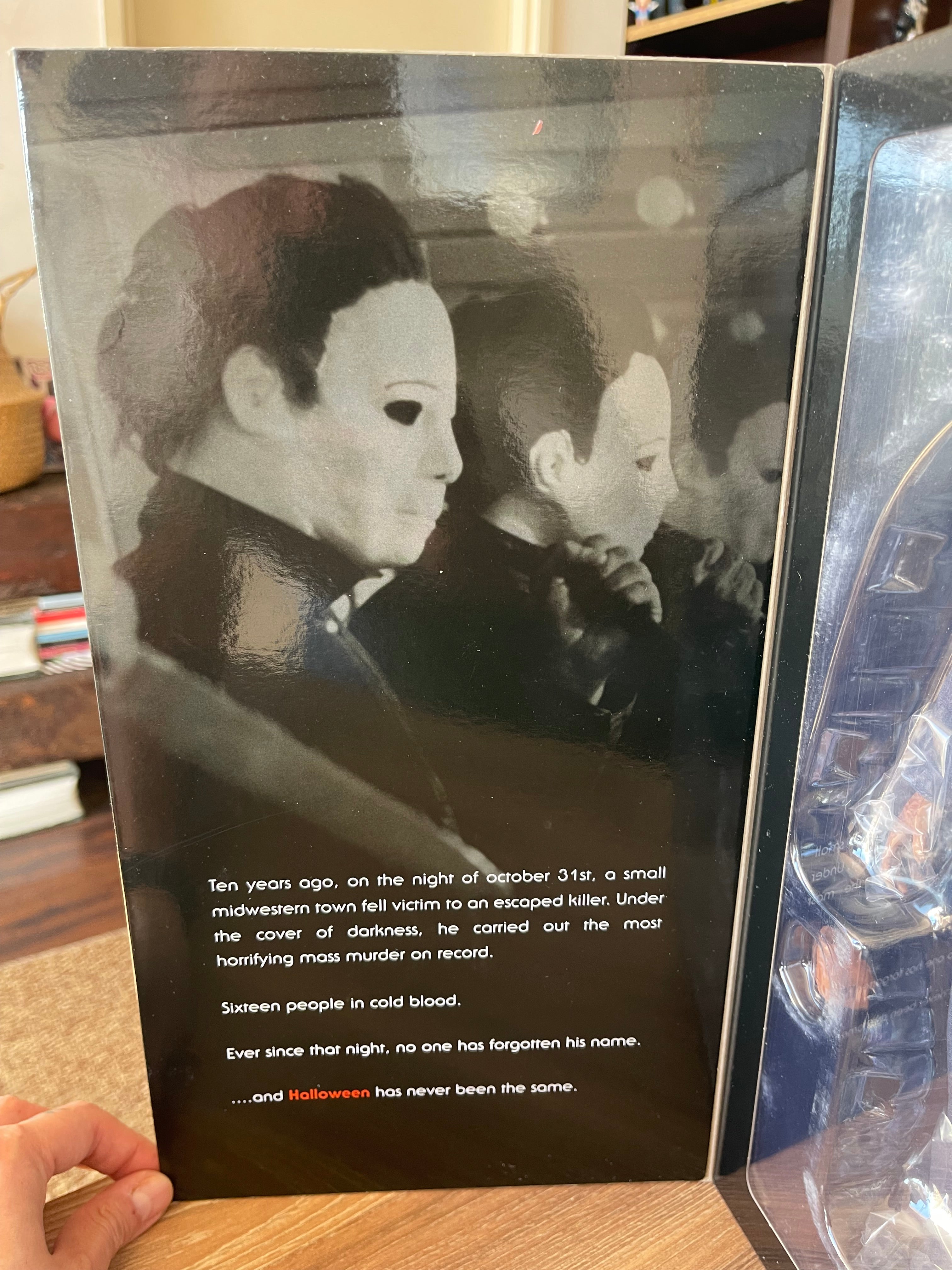 Halloween 4 The Return of Michael Myers (escala 1/6) Trick or Treat Studios