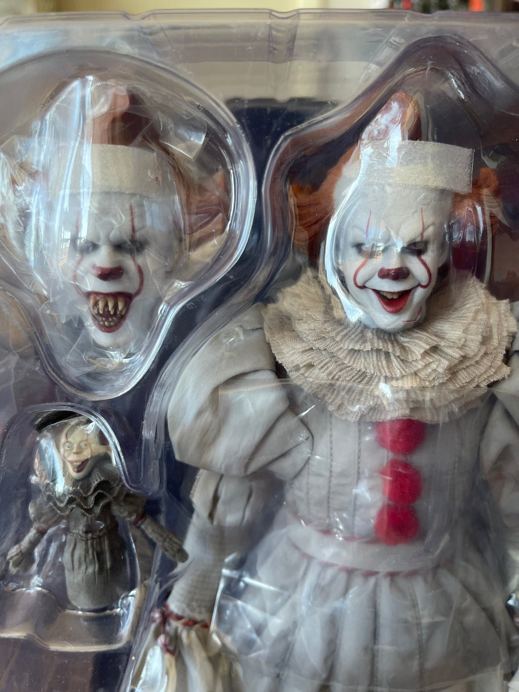 🎈🤡 IT (2017) – PENNYWISE 1/6 HOT TOYS 🤡🎈
