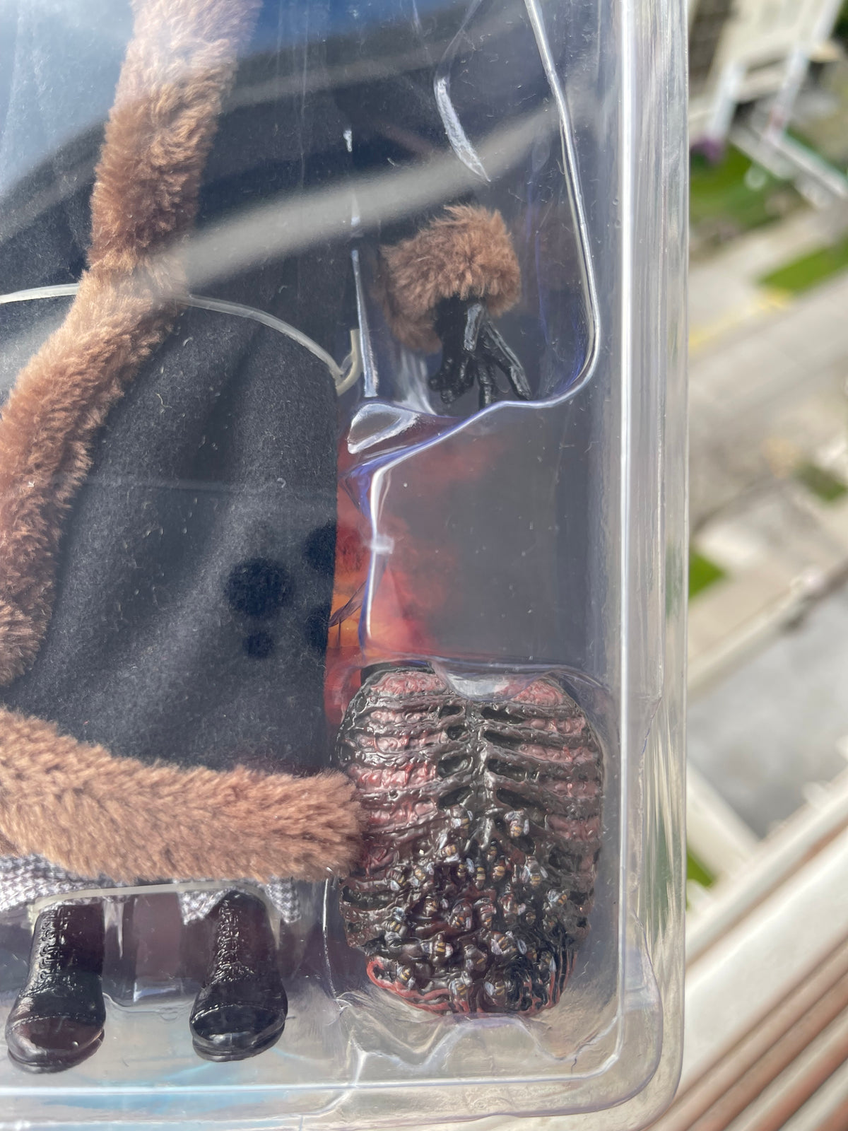 🐝🔪 CANDYMAN – NECA RETRO CLOTH 🔪🐝