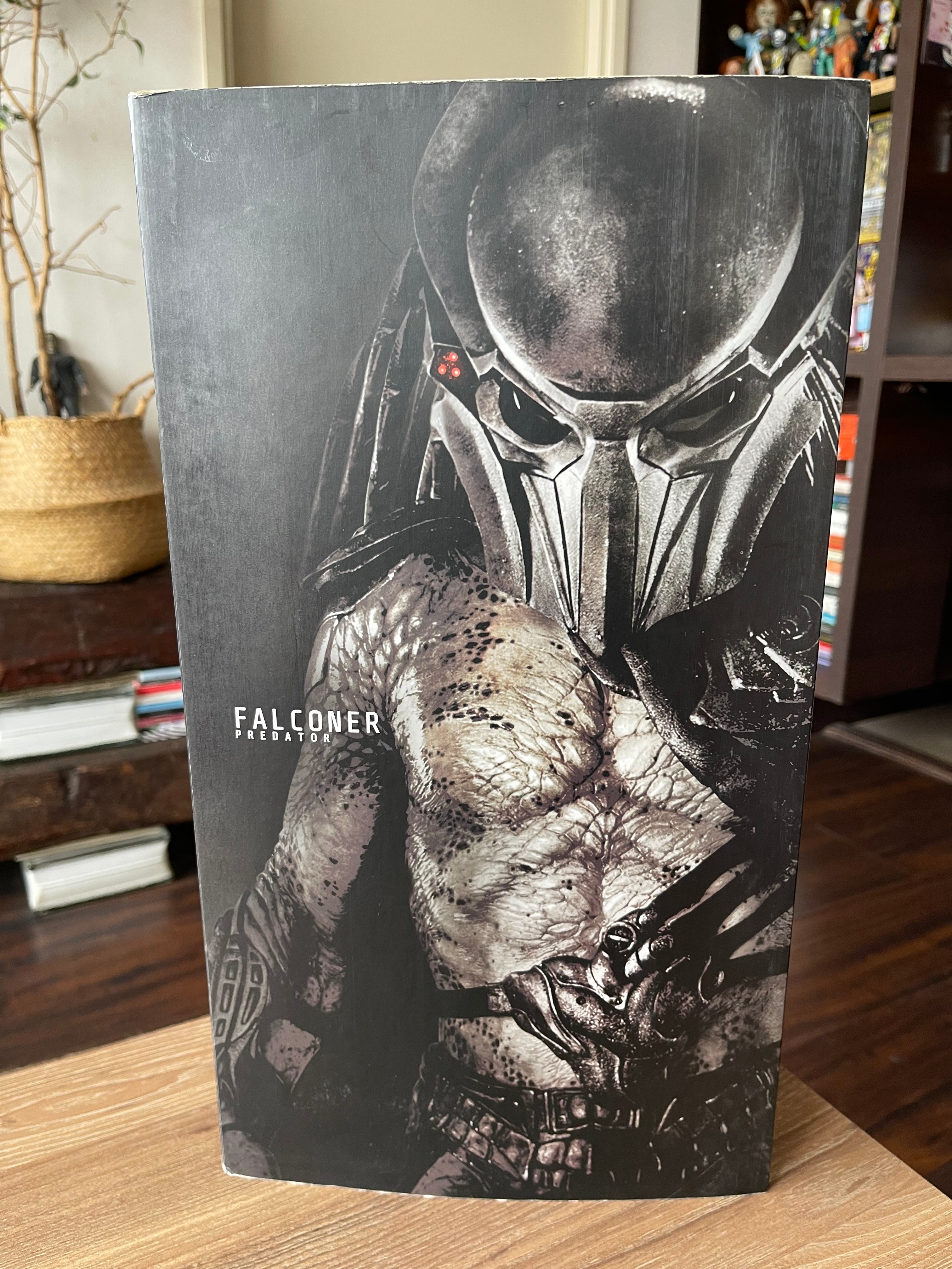 Predator FALCONER MMS137 Hot Toys (Edición 2011)