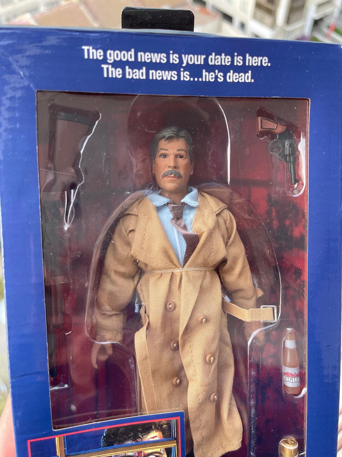 🕵️‍♂️🧟 NIGHT OF THE CREEPS – DETECTIVE RAY CAMERON NECA RETRO CLOTH 8” 🔥