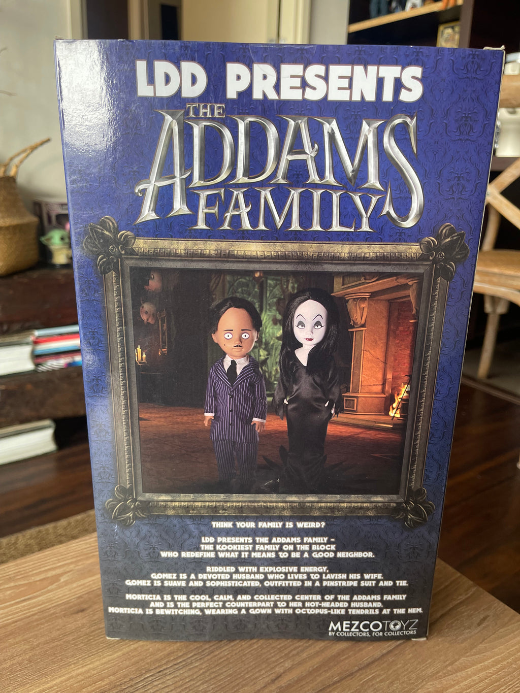 🕷️ Mezco LDD Presents: The Addams Family — Gomez & Morticia