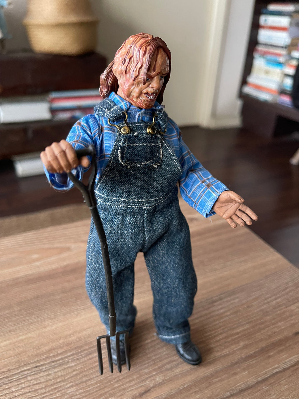 JASON VOORHEES NECA RETRO CLOTH PARTE II