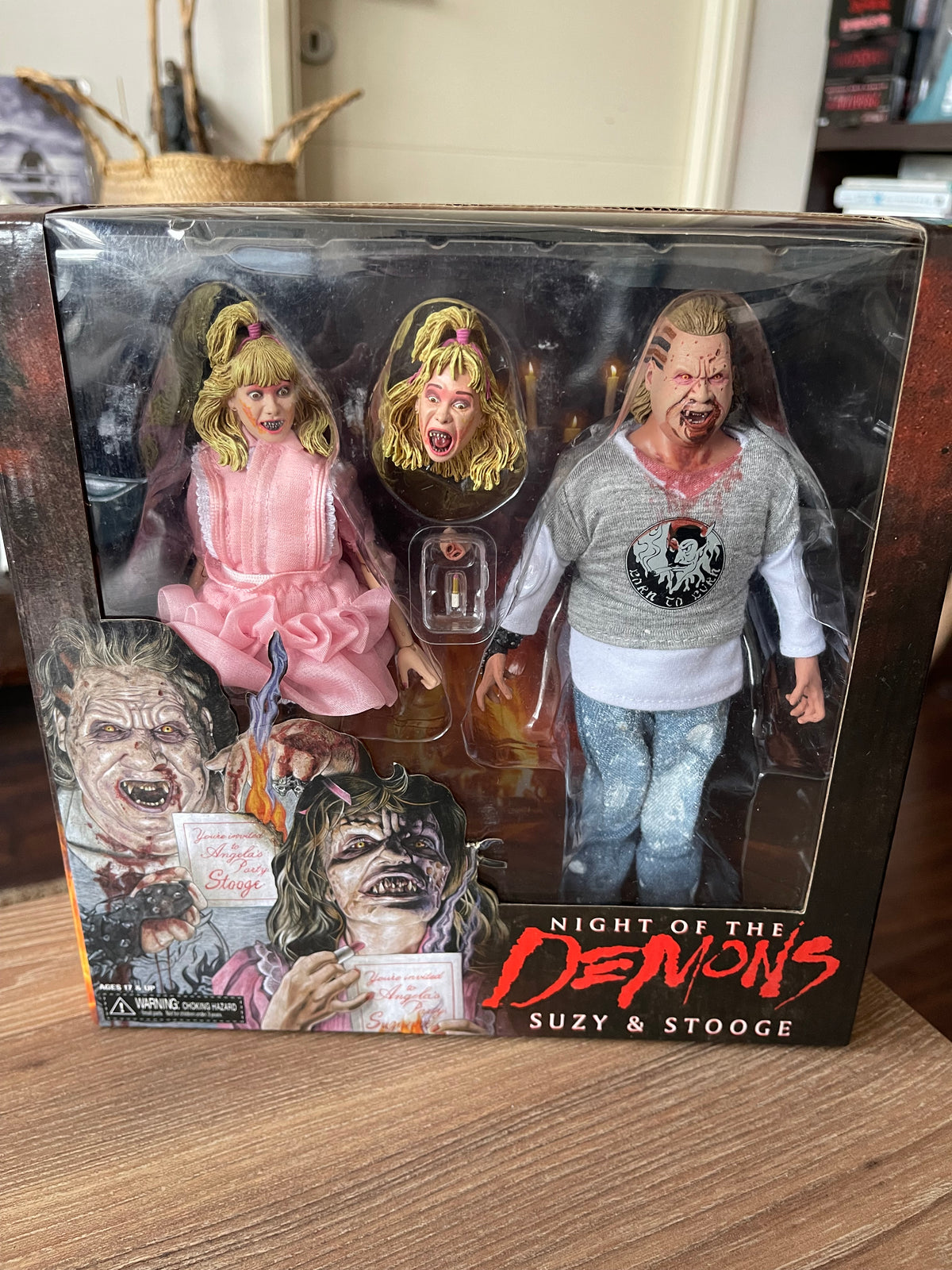 👹🔥 NIGHT OF THE DEMONS – SUZY & STOOGE 2-PACK 🔥👹NECA Retro Cloth – Scream Factory Exclusive (2.5000 Unidades Fabricadas, Edición Limitada)
