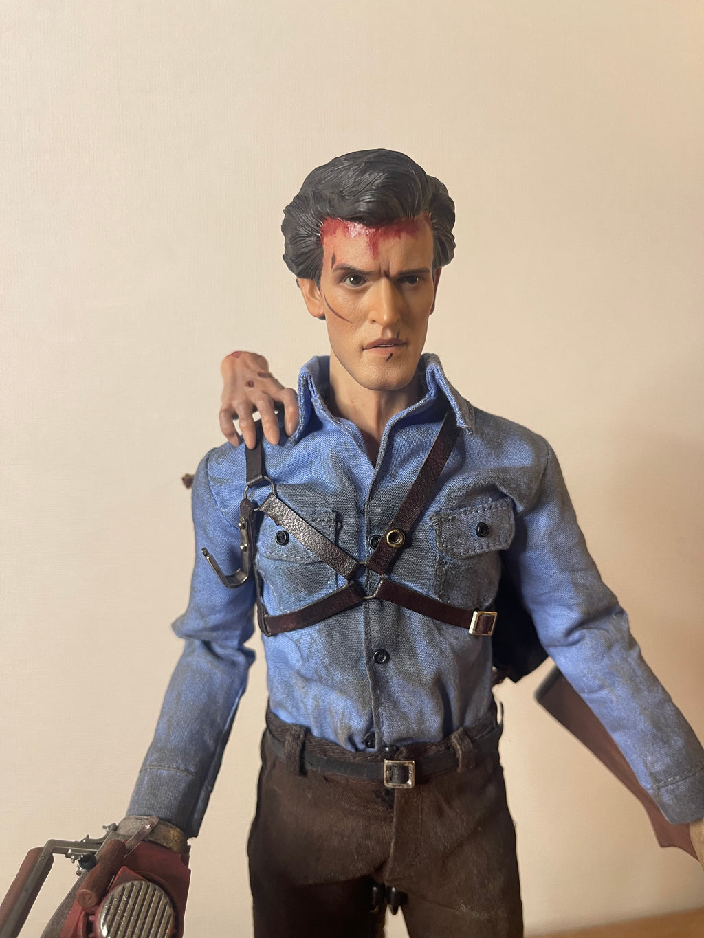 Ash Williams “The Evil Dead” 1/6 THE ASMUS COLLECTIBLES EDICIÓN (2014)