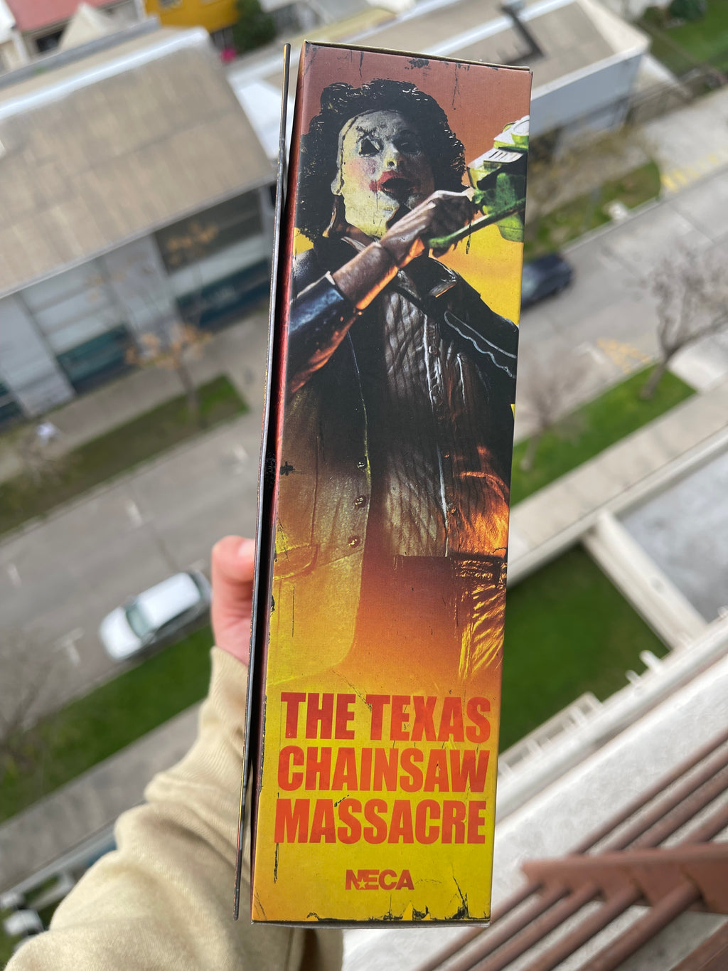 🔪 NECA ULTIMATE LEATHERFACE – PRETTY WOMAN 👗🩸