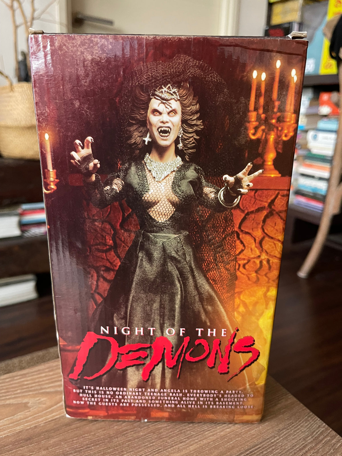 👹🔥 ANGELA – NIGHT OF THE DEMONS 🔥👹 NECA Retro Cloth – Scream Factory Exclusive