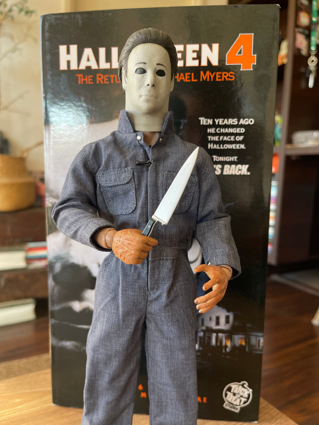 Halloween 4 The Return of Michael Myers (escala 1/6) Trick or Treat Studios