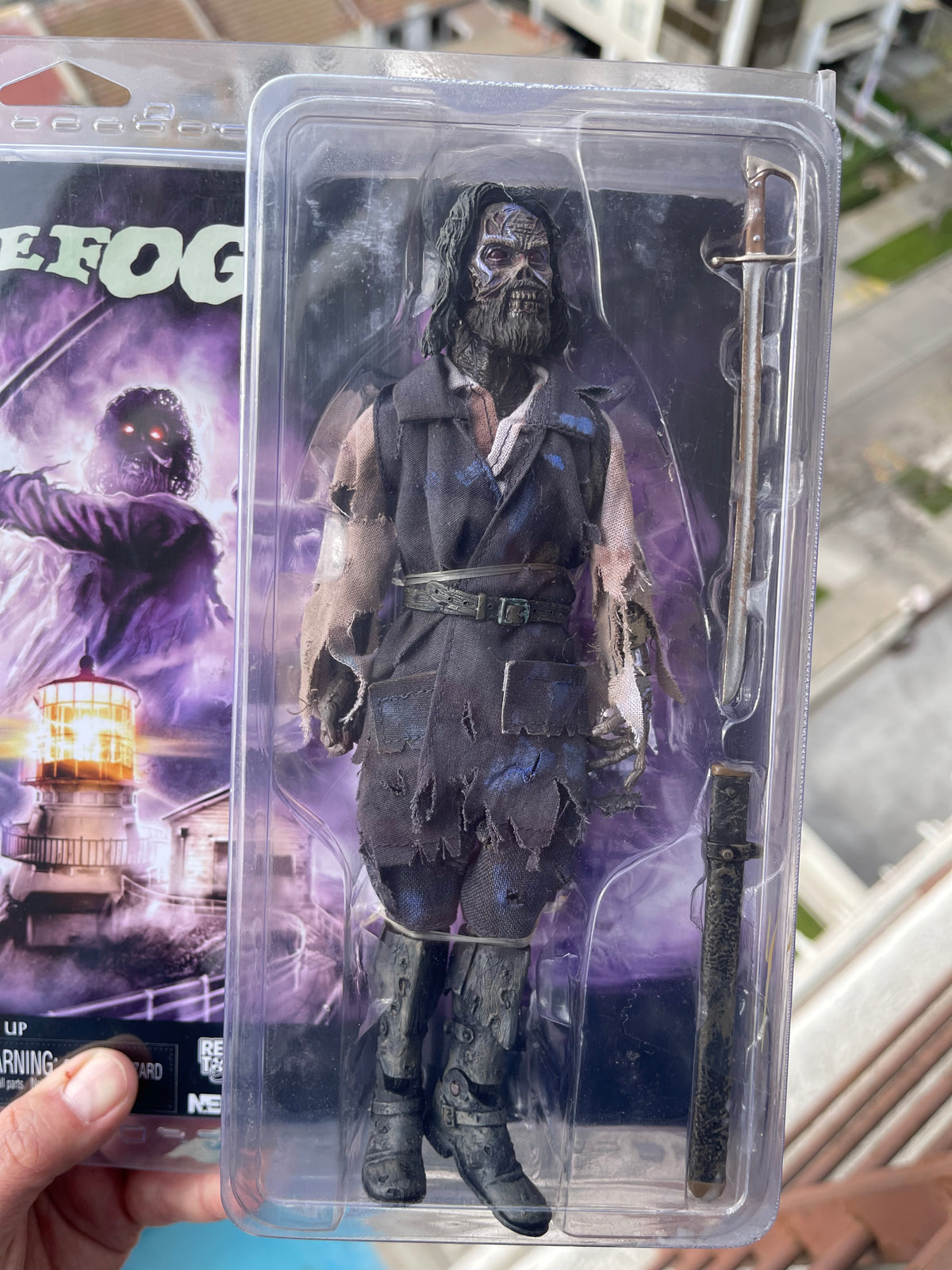 🌫️👻 THE FOG – NECA RETRO CLOTH 👻 ojos led incluye pilas 🔋