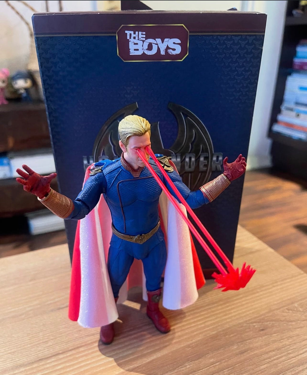 🦸‍♂️ Homelander – The Boys (NECA Ultimate)