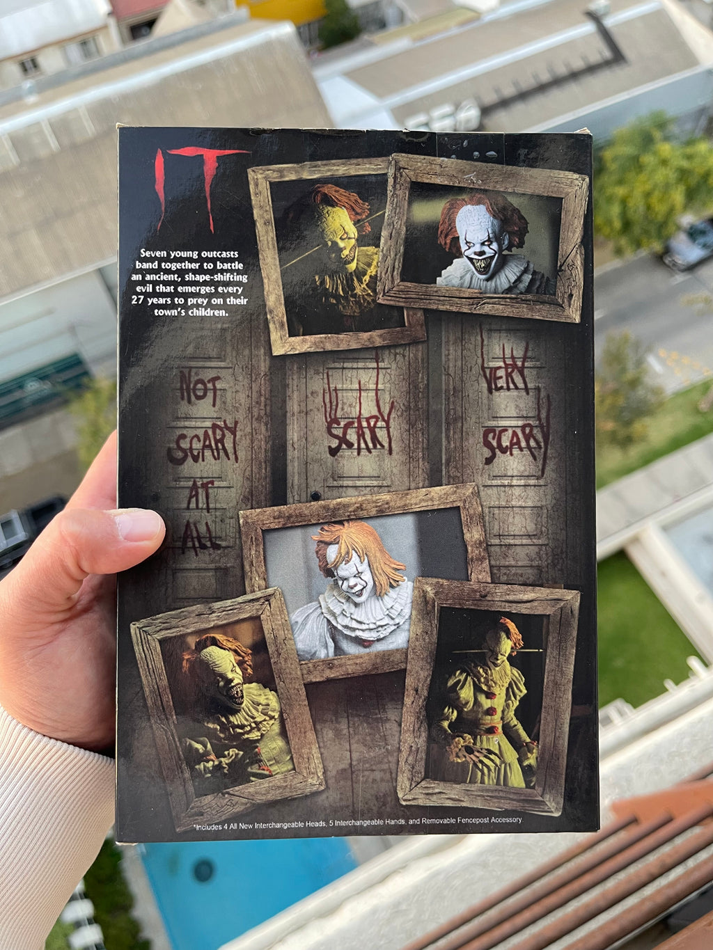IT Pennywise Well House Neca Ultimate (2019)