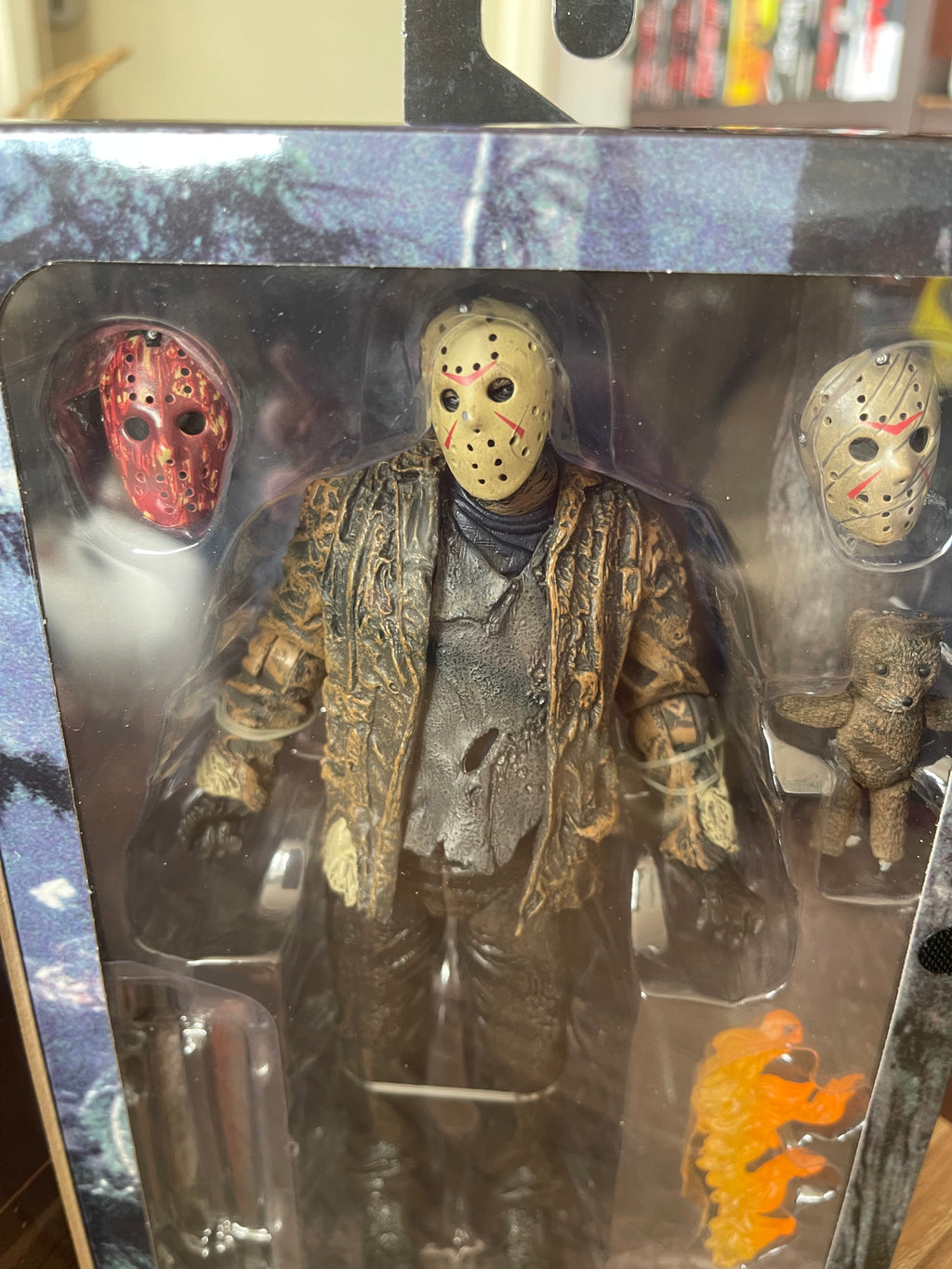 NECA Freddy vs Jason: Ultimate Jason 7″ Scale Action Figure Edicion 2019