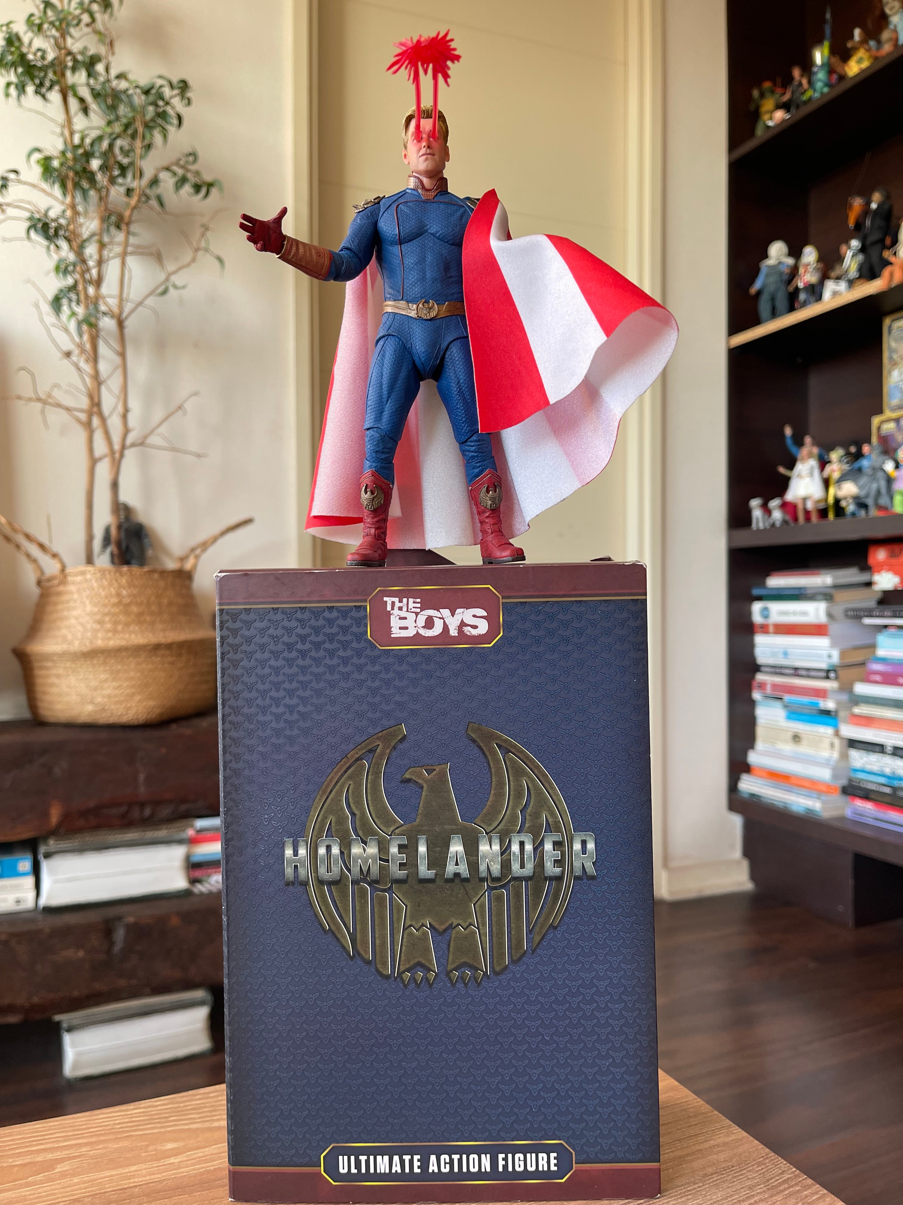 🦸‍♂️ Homelander – The Boys (NECA Ultimate)