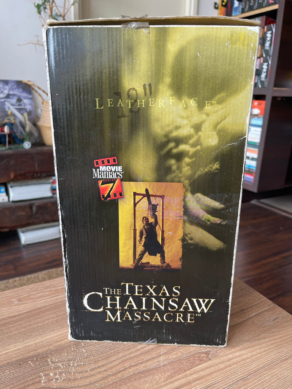 🪚 Leatherface – McFarlane Movie Maniacs Series 6 (escala 1/6)