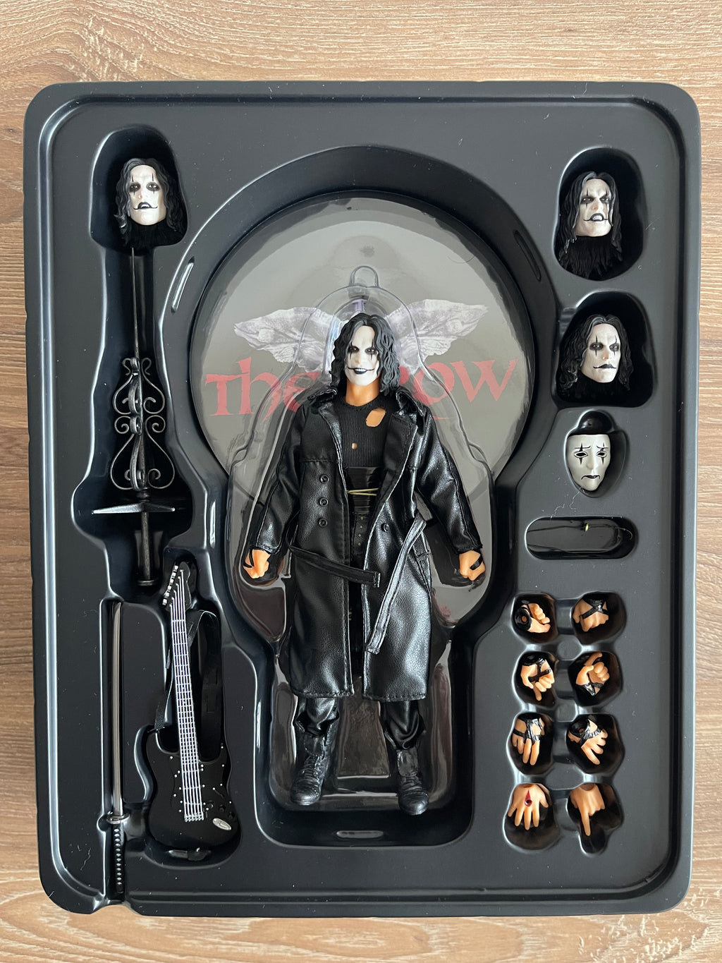 Mezco One:12 Collective-The Crow( Eric Draven)