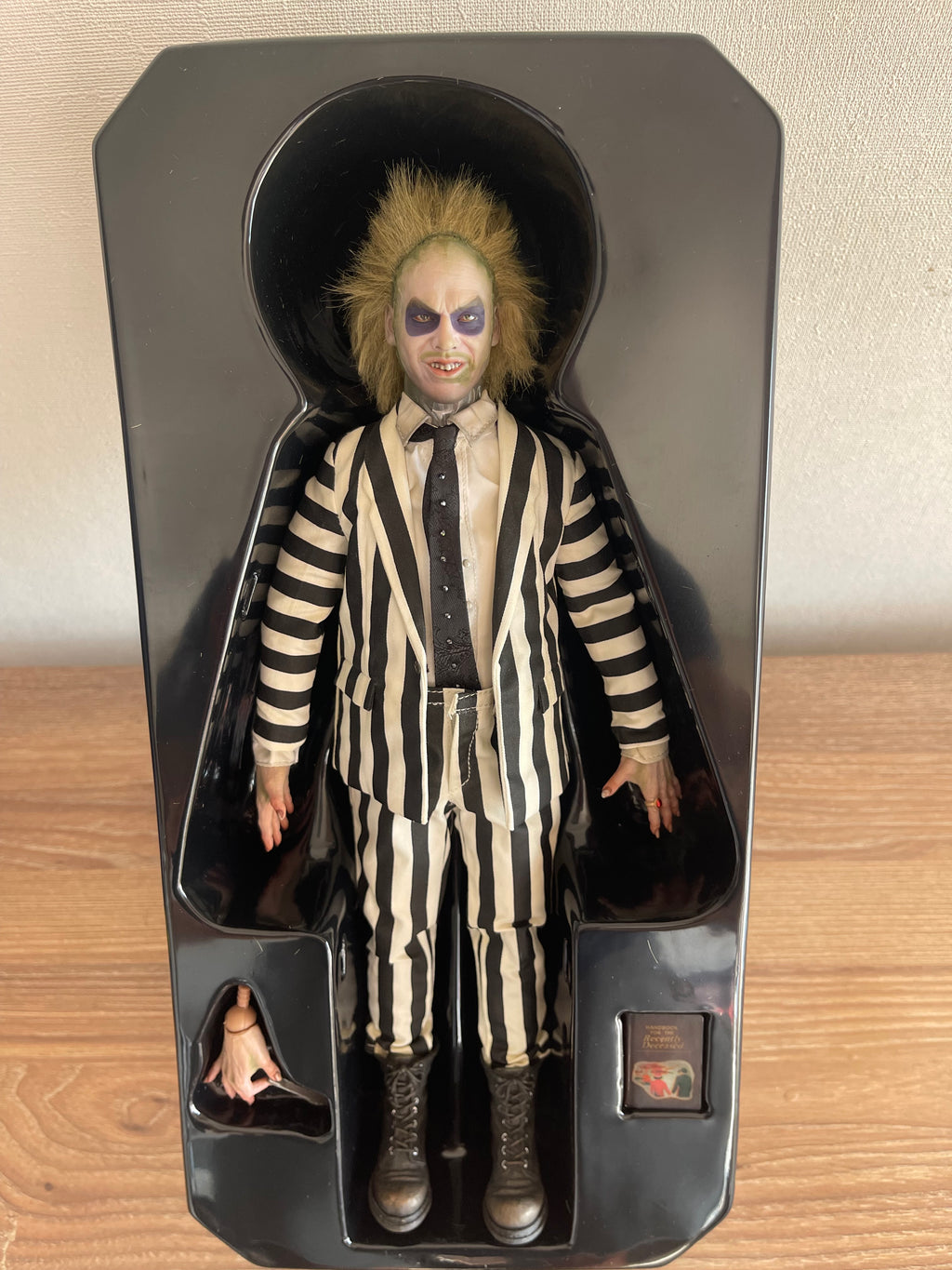 BEETLEJUICE-SIDESHOW ESCALA 1/6 versión PREMIUM