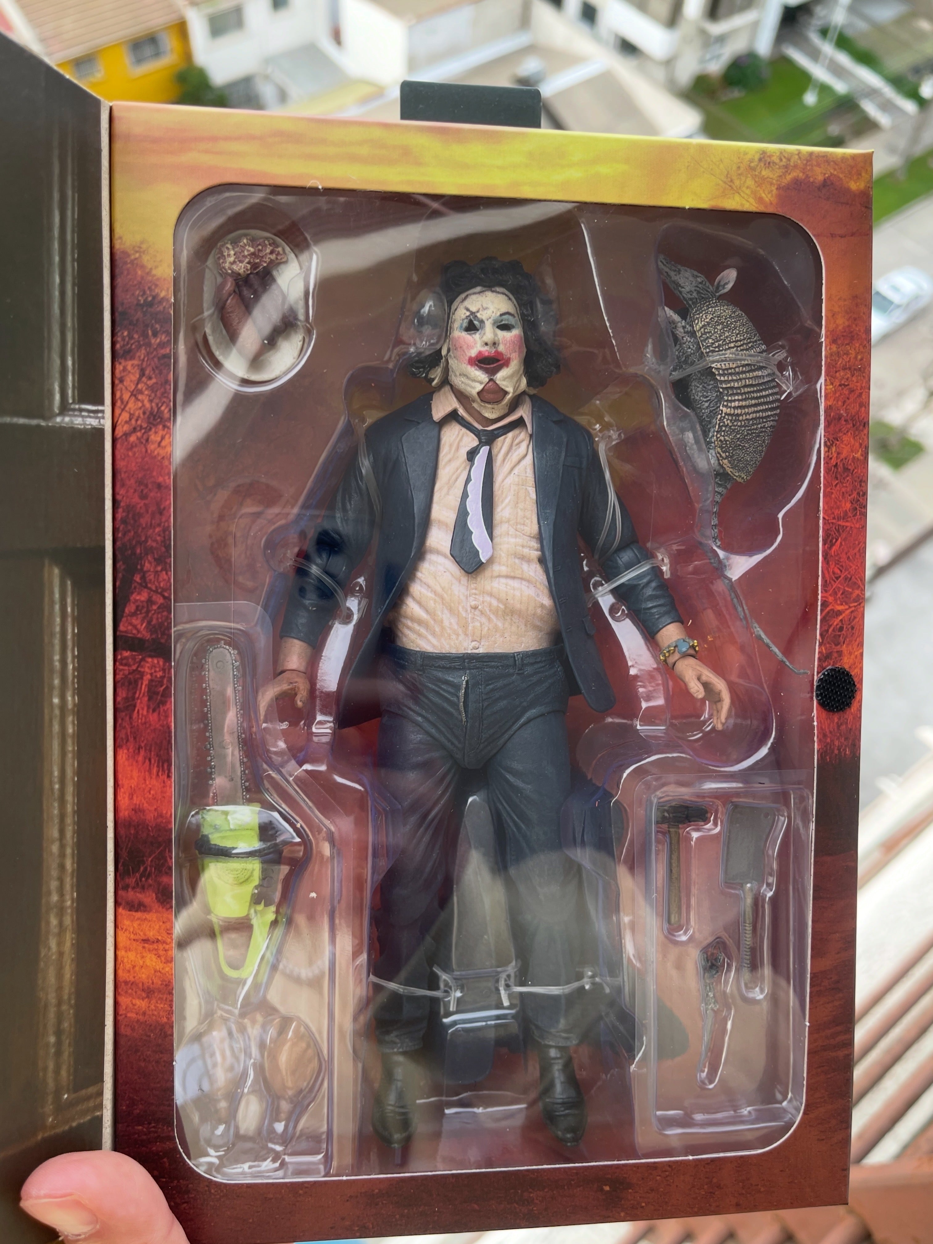 🔪 NECA ULTIMATE LEATHERFACE – PRETTY WOMAN 👗🩸