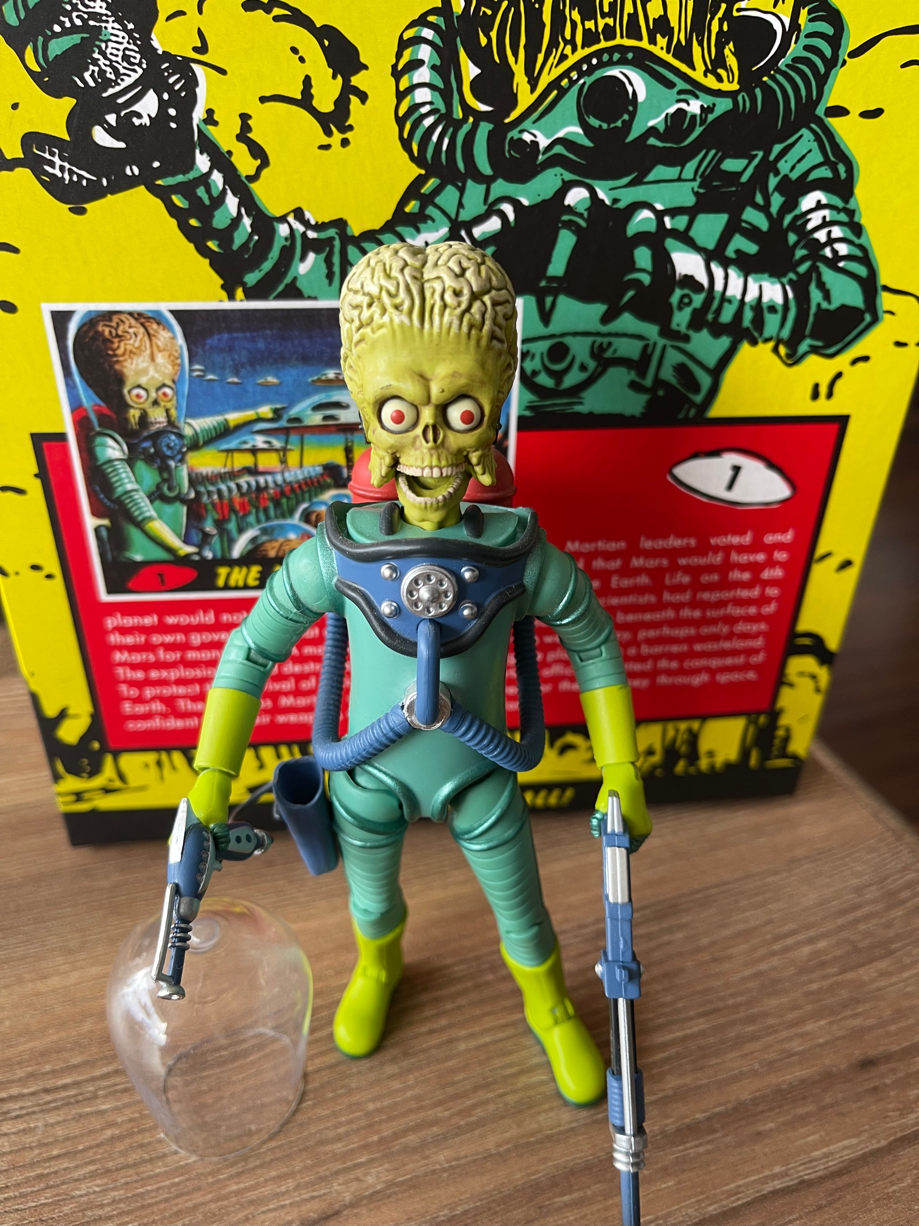 MARS ATTACKS SUPER7 💀🛸👽🎥