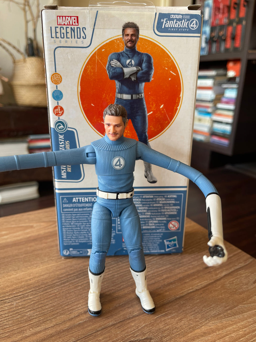 Marvel Legends Series Mister Fantastic, The Fantastic Four: First Steps Movie, Reed Richards - Figura de acción coleccionable de 6 pulgadas