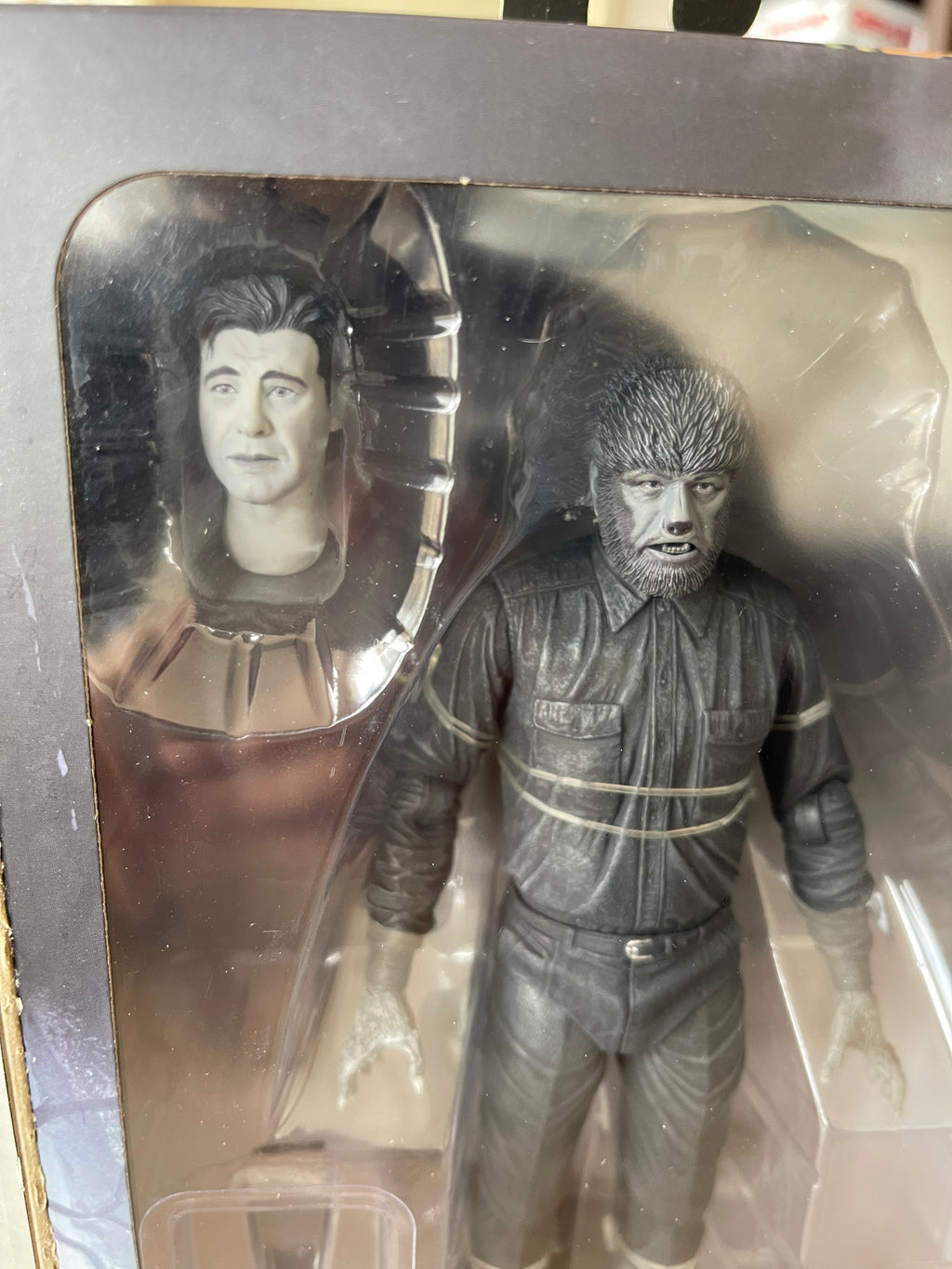 🐺🖤 NECA ULTIMATE – THE WOLF MAN (BLACK & WHITE) 🖤🐺
