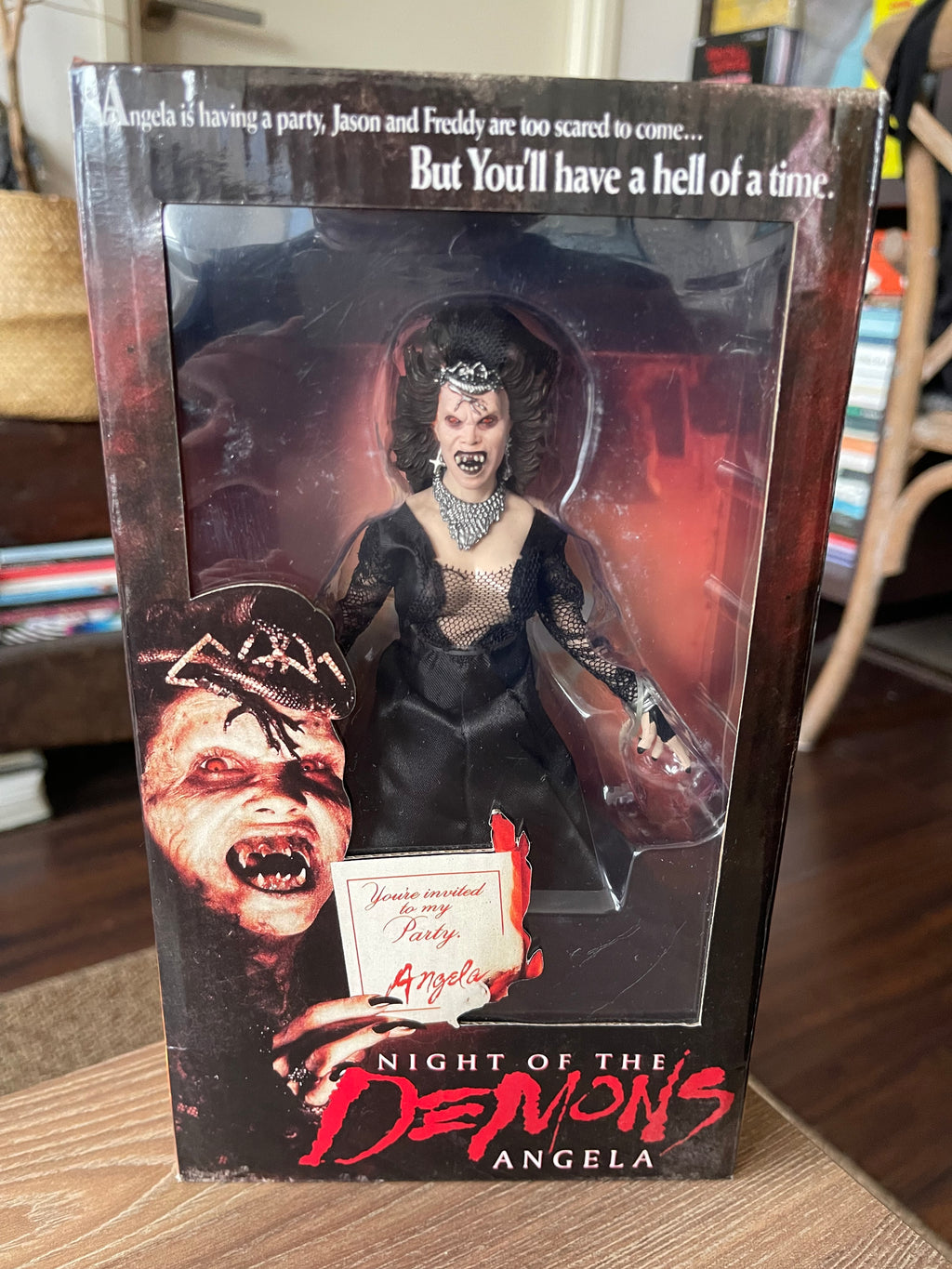👹🔥 ANGELA – NIGHT OF THE DEMONS 🔥👹 NECA Retro Cloth – Scream Factory Exclusive