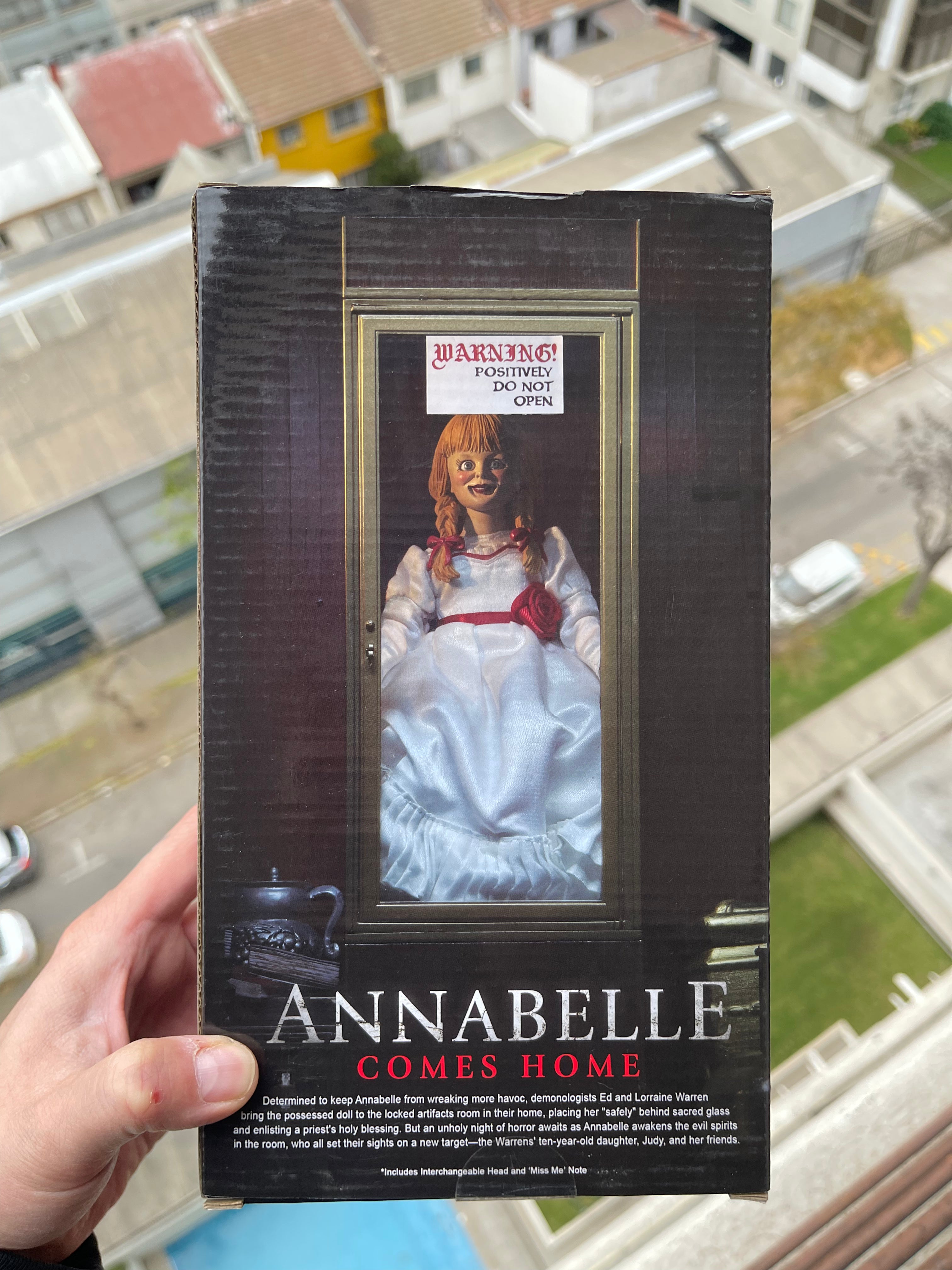 NECA The Conjuring Universe – Annabelle Clothed Figure 8”