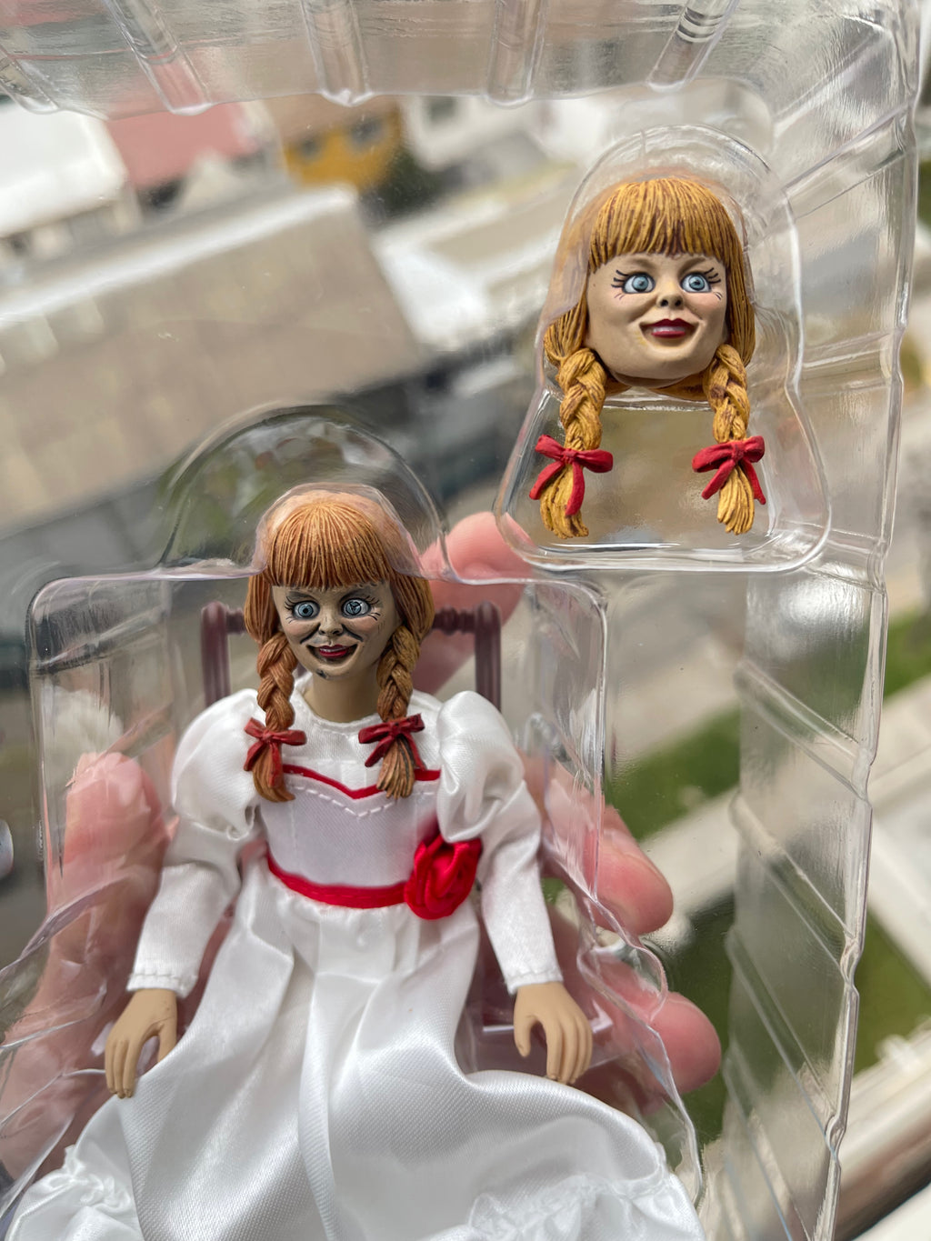 NECA The Conjuring Universe – Annabelle Clothed Figure 8”
