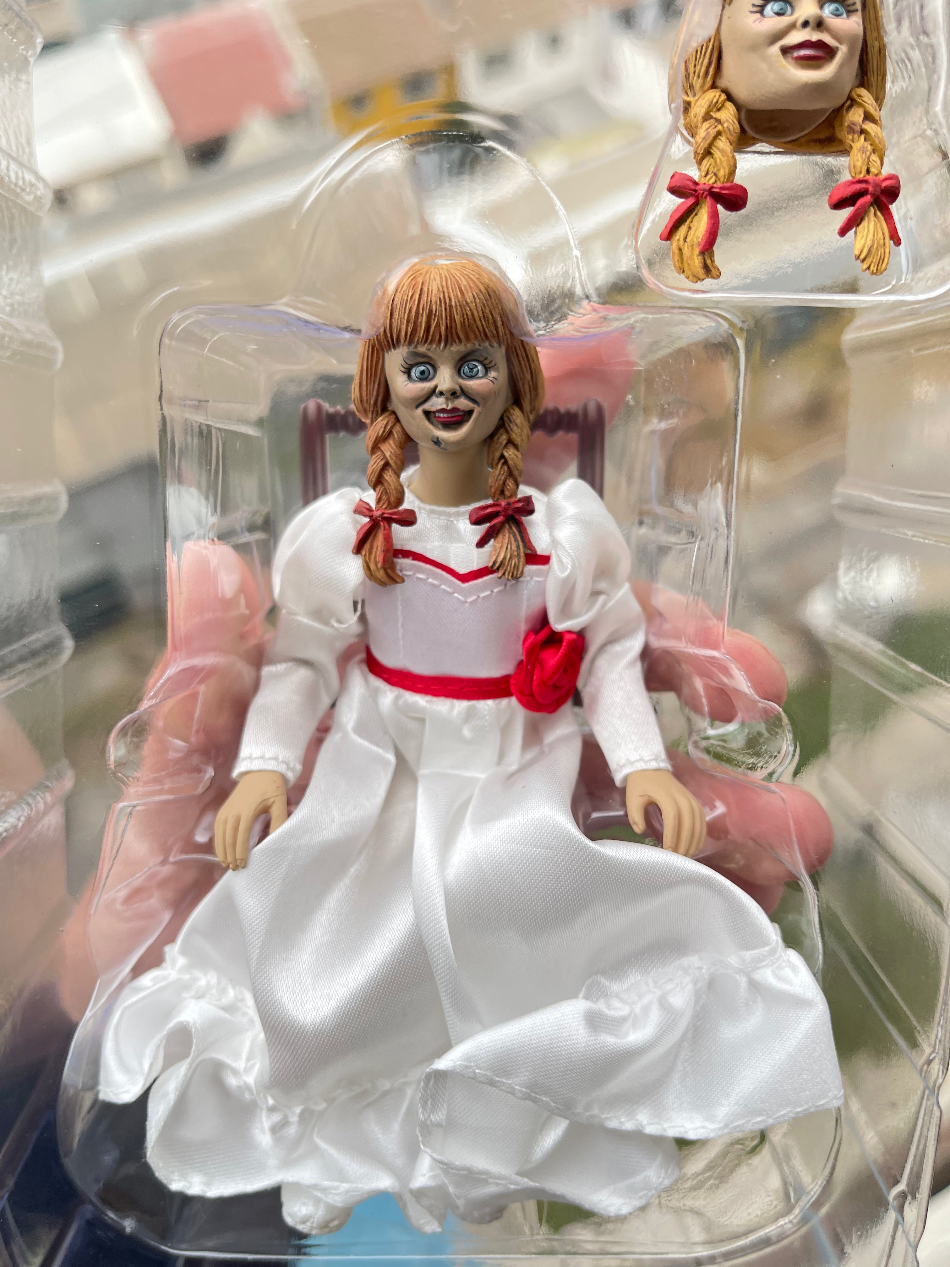 NECA The Conjuring Universe – Annabelle Clothed Figure 8”
