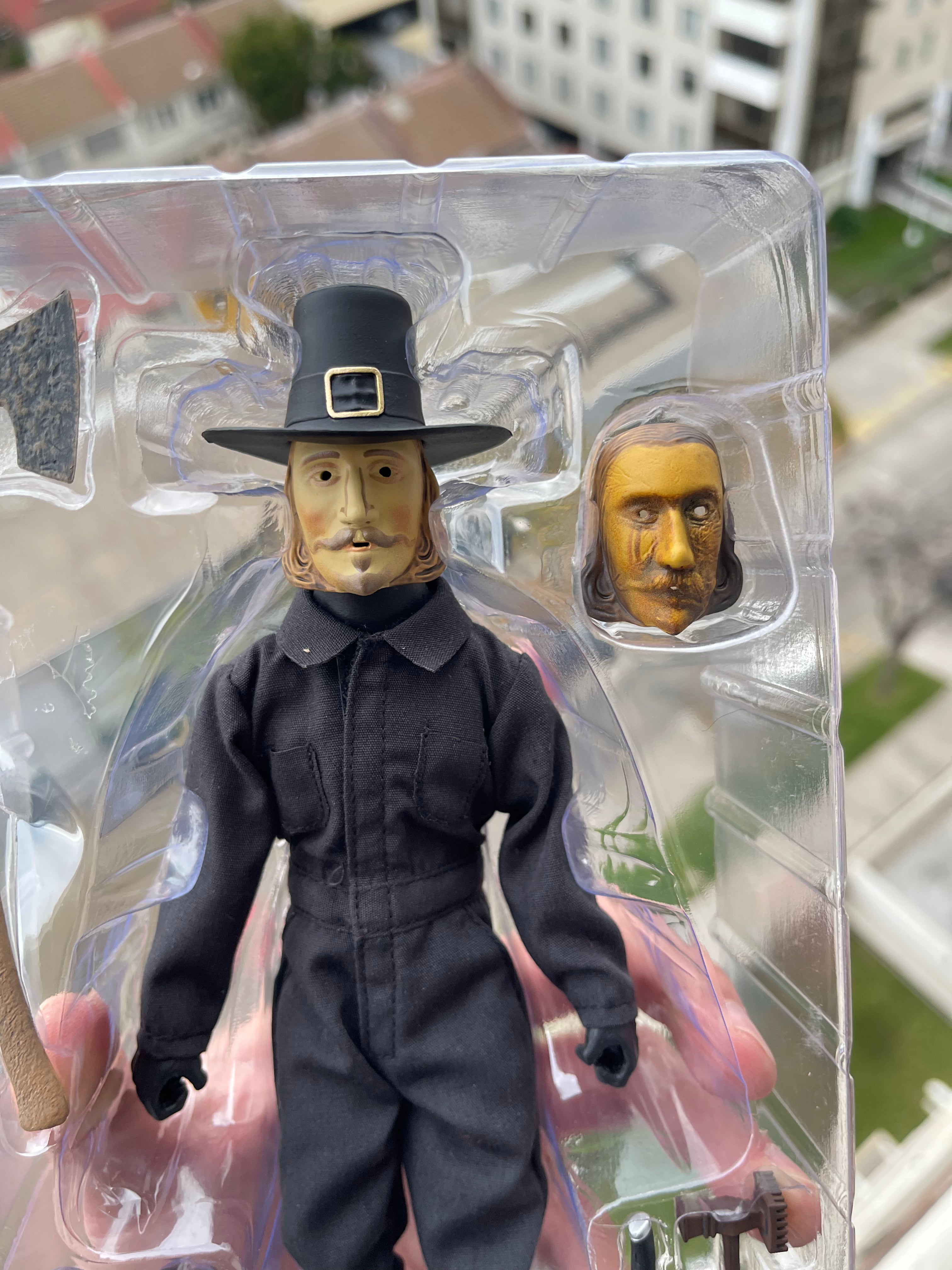NECA Thanksgiving – John Carver Clothed Figure 8”