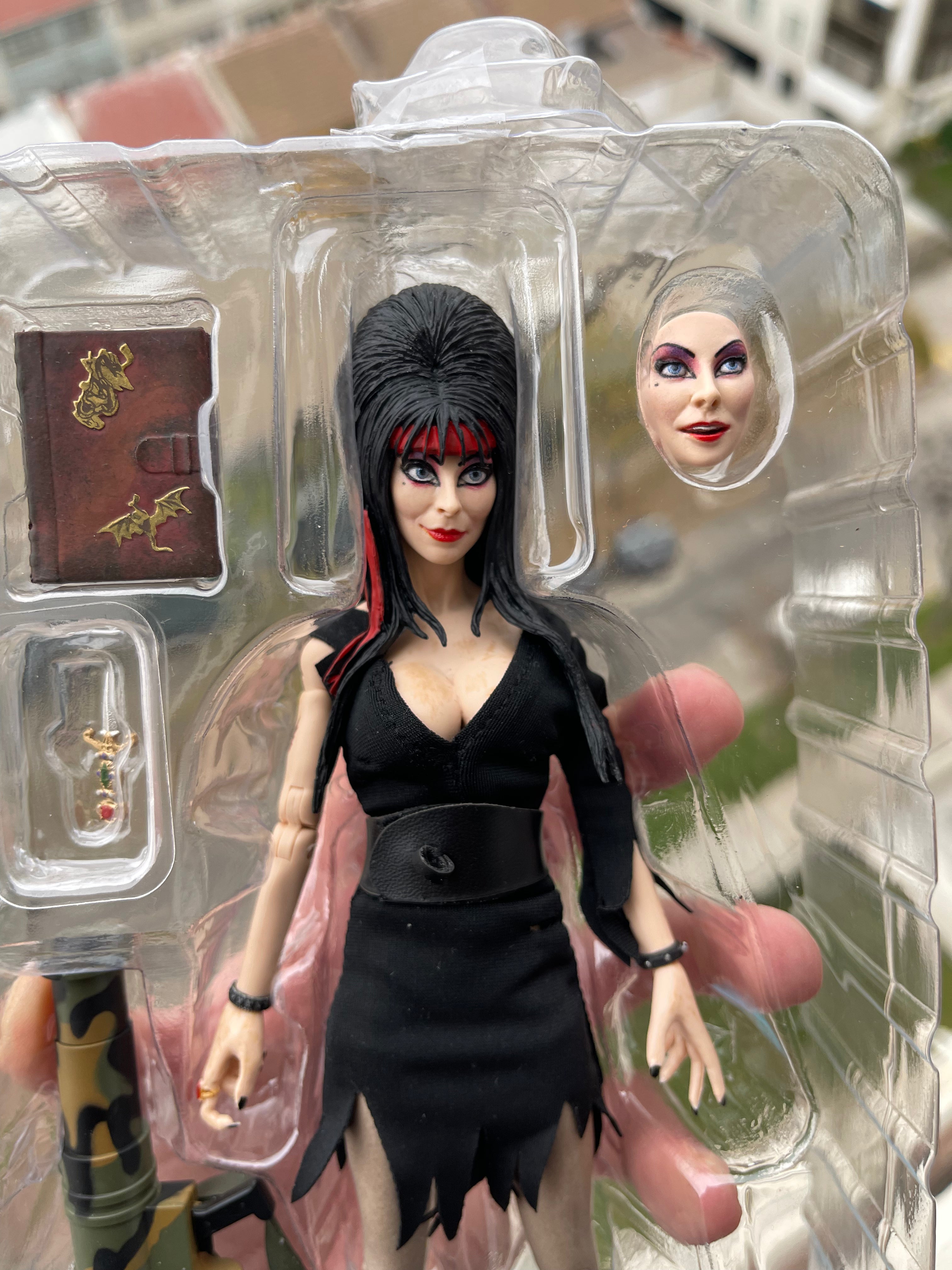 NECA Elvira “Commando” – Retro Clothed 8”