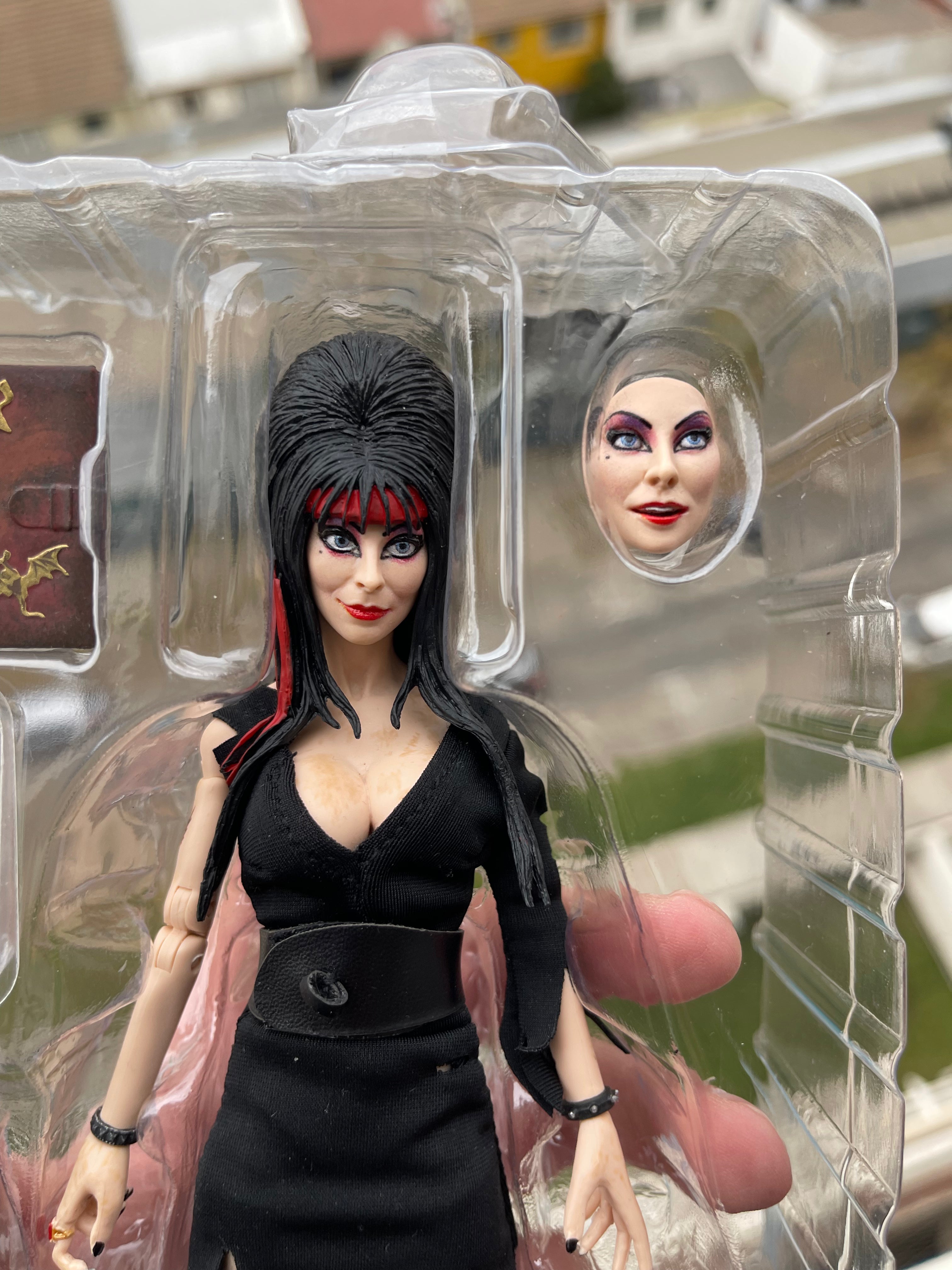 NECA Elvira “Commando” – Retro Clothed 8”